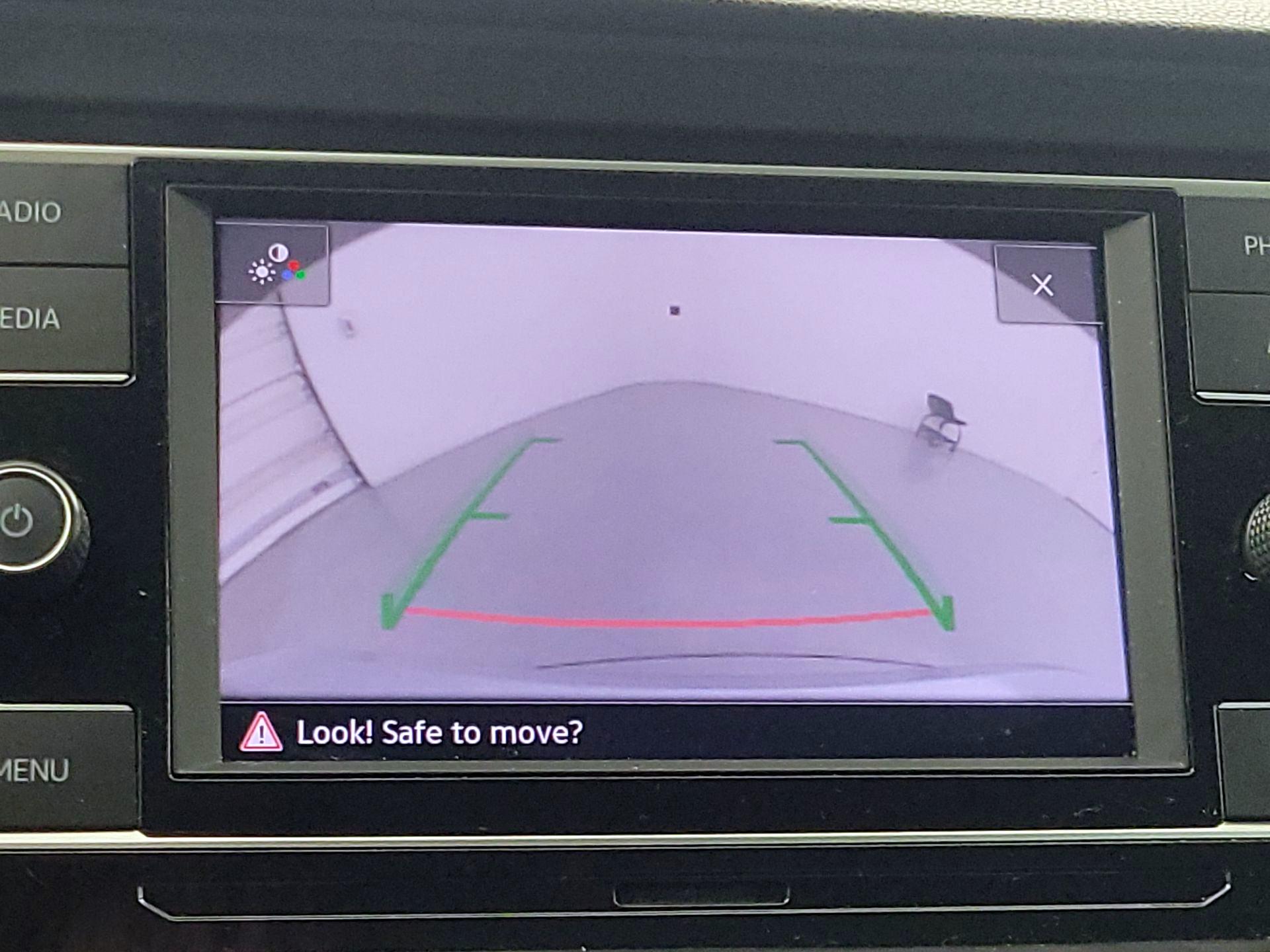 Thumbnail: 2021 Volkswagen Jetta - 14