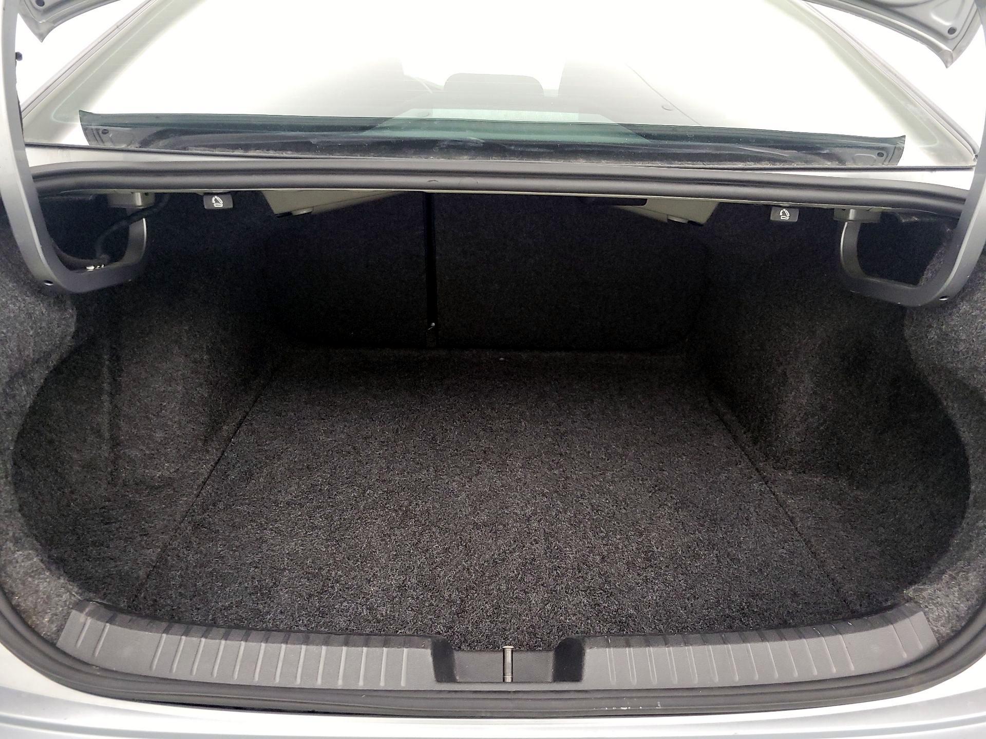 Thumbnail: 2021 Volkswagen Jetta - 20