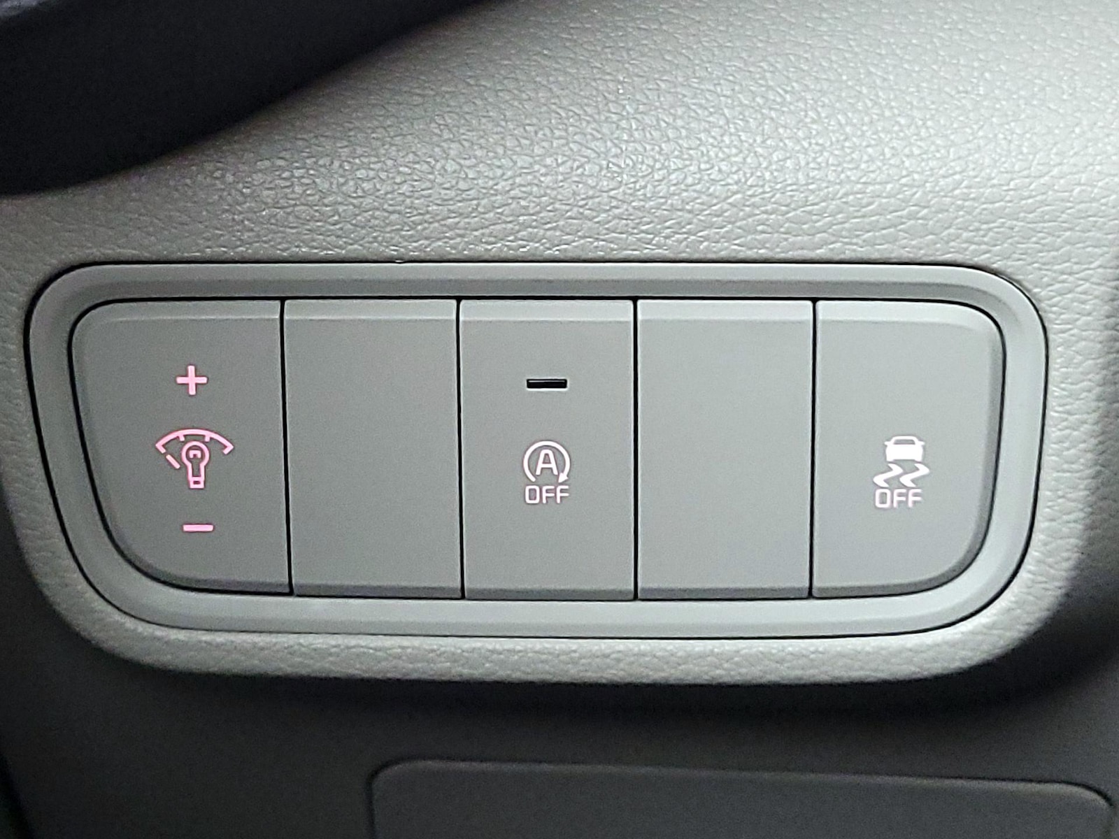 2020 Kia Soul LX - Photo 14
