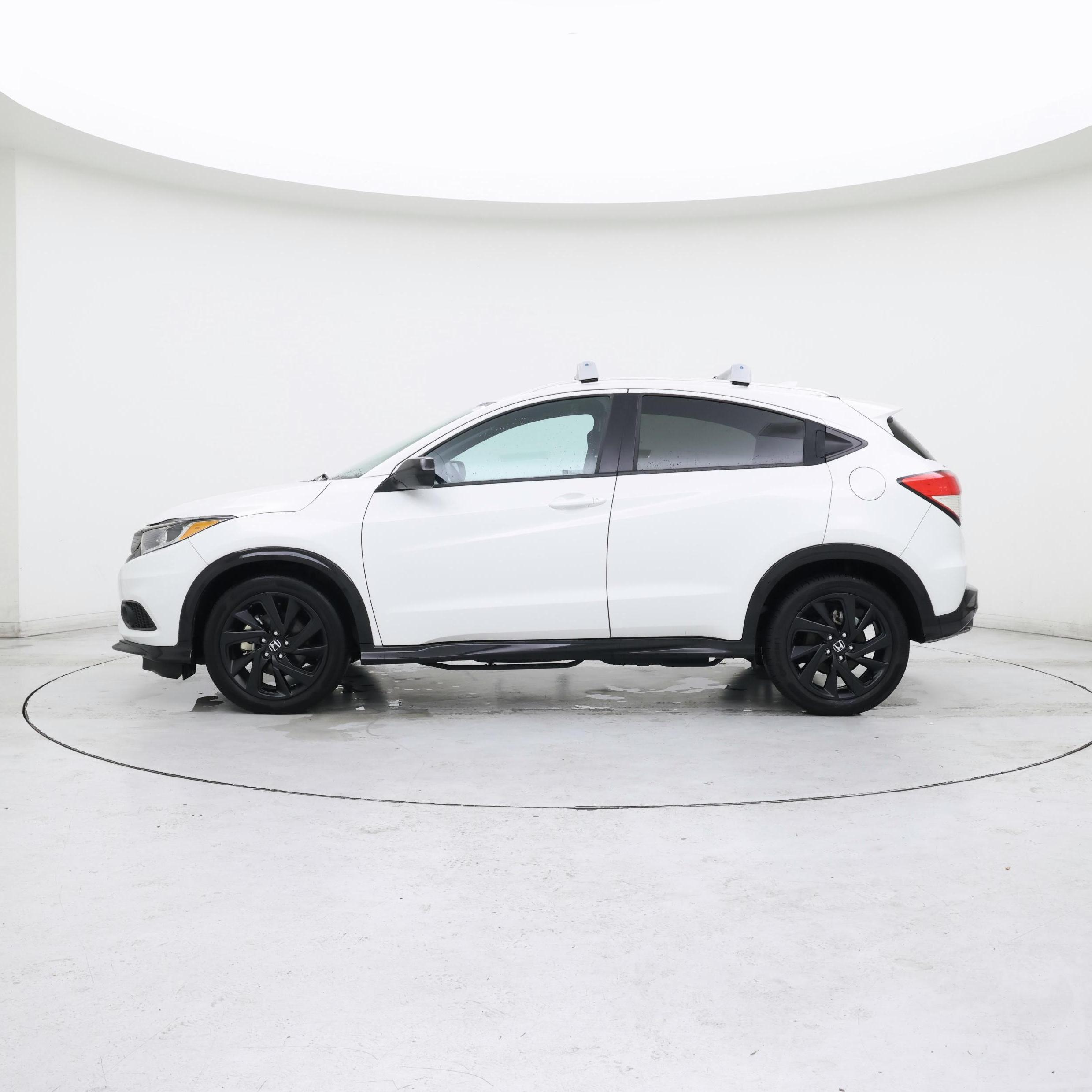 Thumbnail: 2021 Honda HR-V - 3