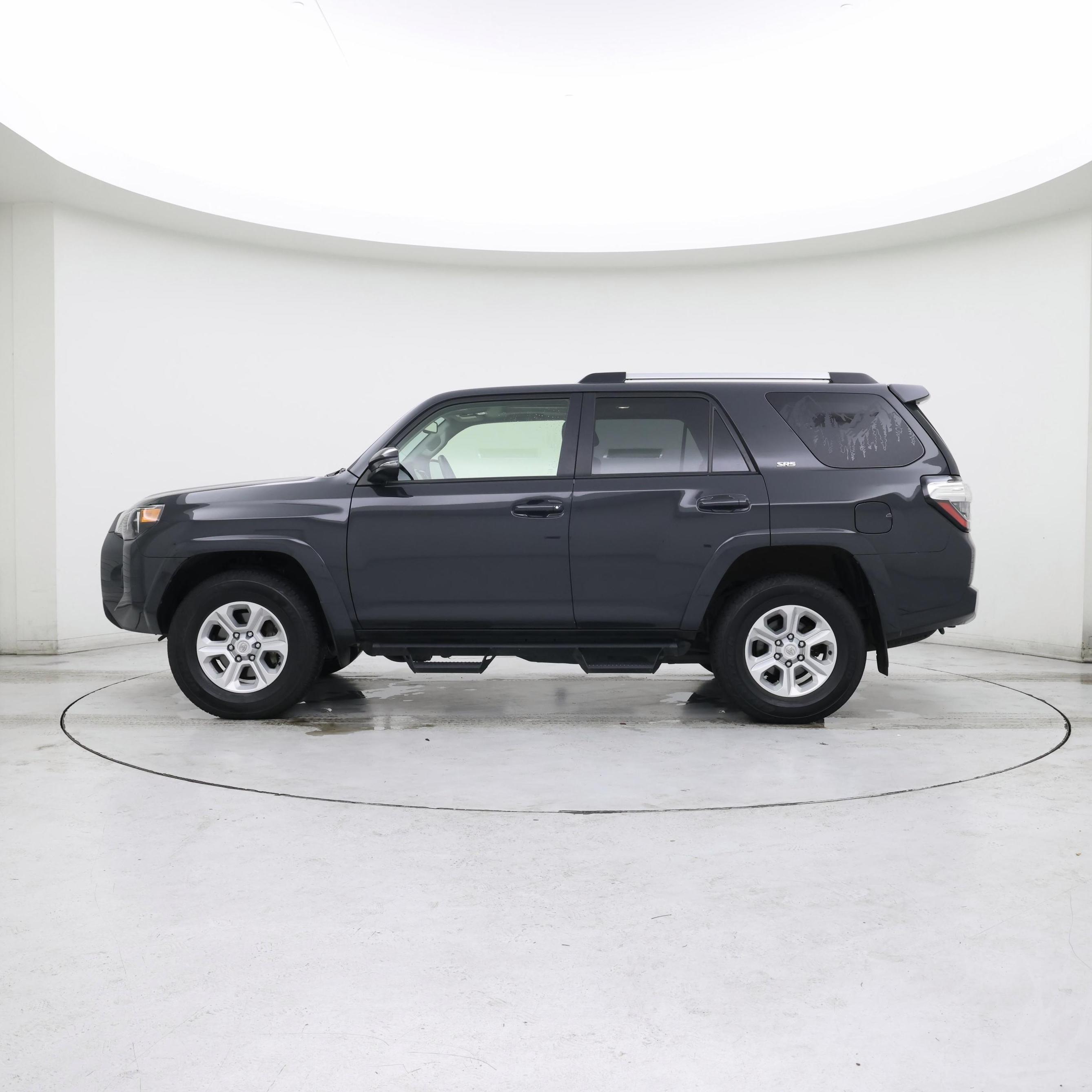 Thumbnail: 2024 Toyota 4Runner - 3