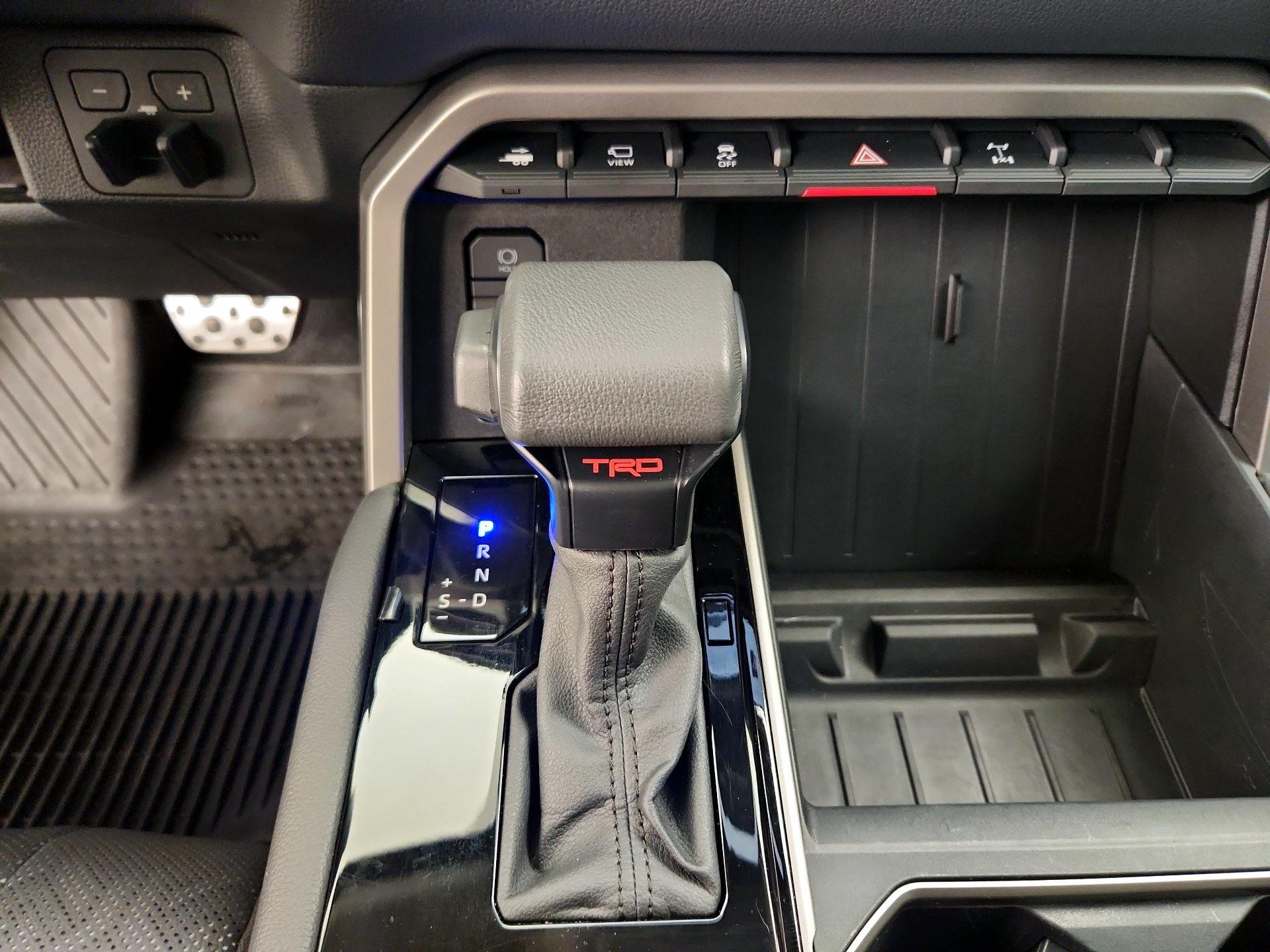 Thumbnail: 2024 Toyota Tundra - 17