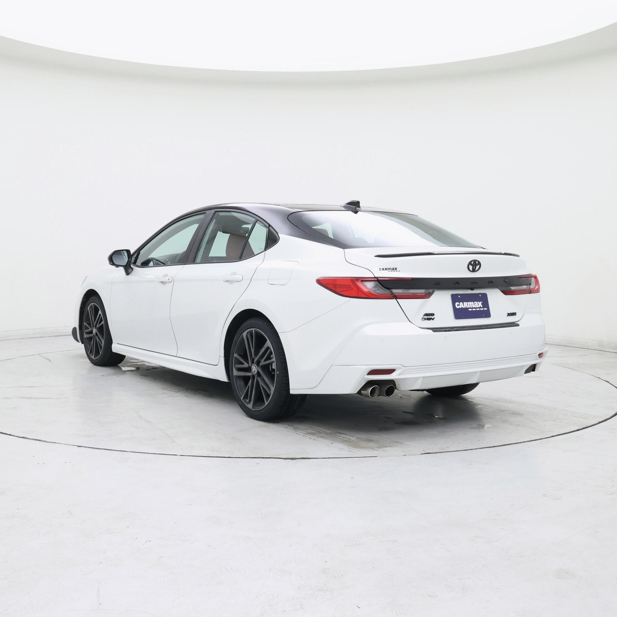 Thumbnail: 2025 Toyota Camry - 2