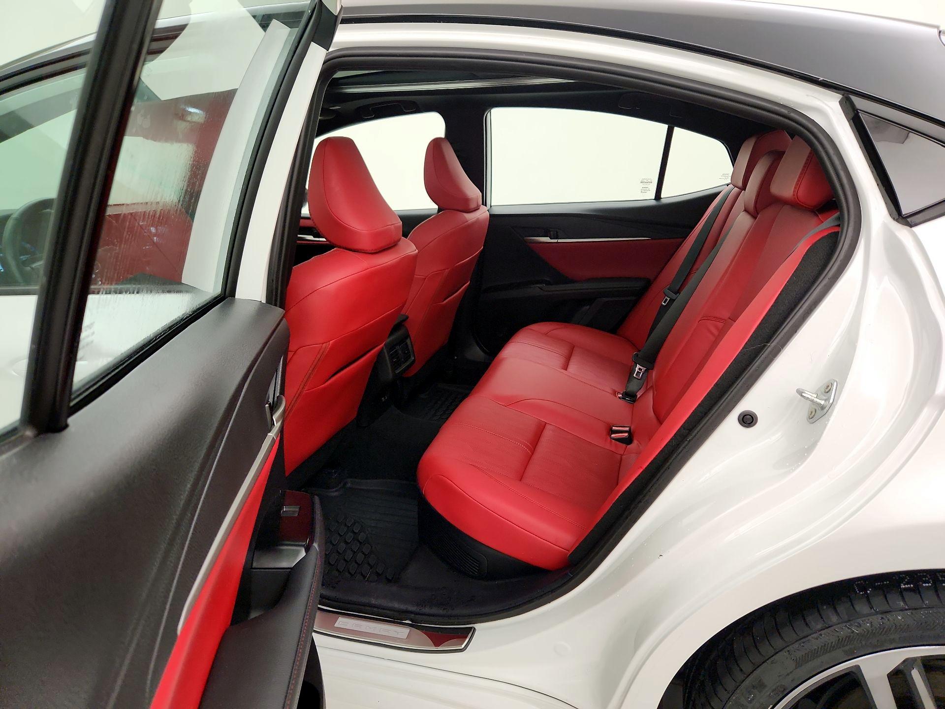 Thumbnail: 2025 Toyota Camry - 20