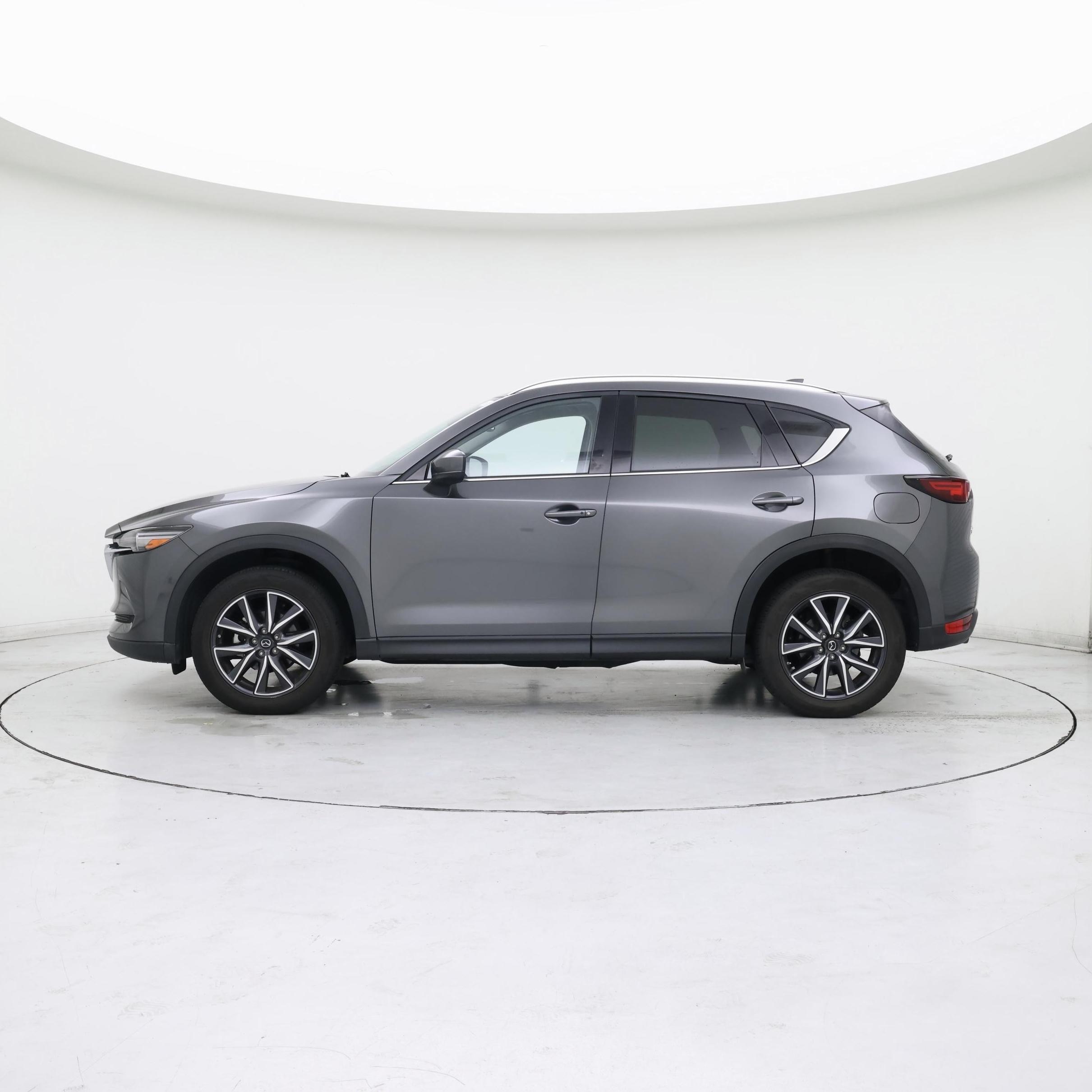 Thumbnail: 2017 Mazda CX-5 - 3