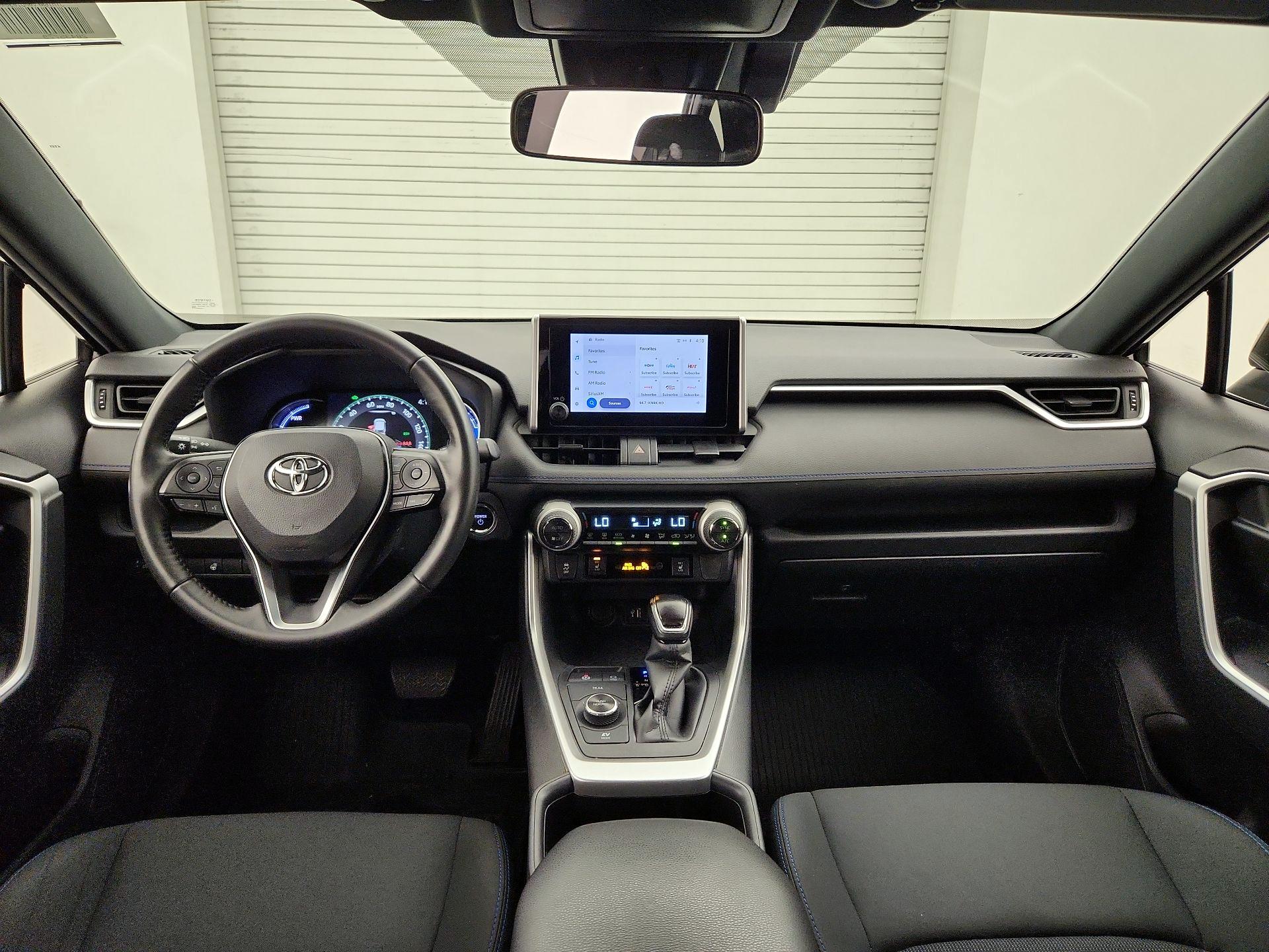 Thumbnail: 2023 Toyota RAV4 - 9