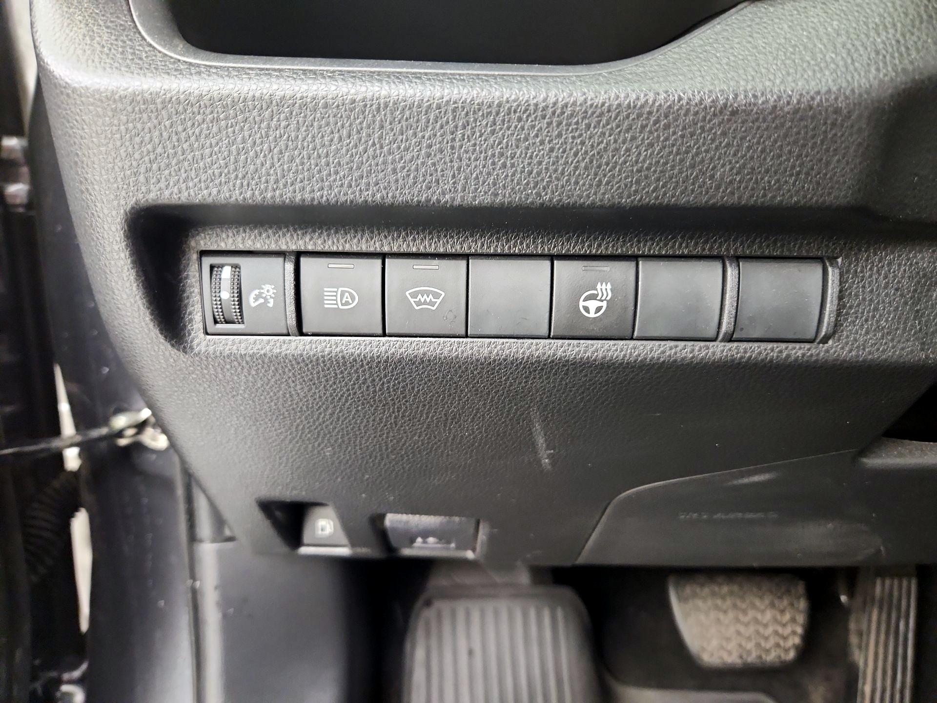 Thumbnail: 2023 Toyota RAV4 - 13