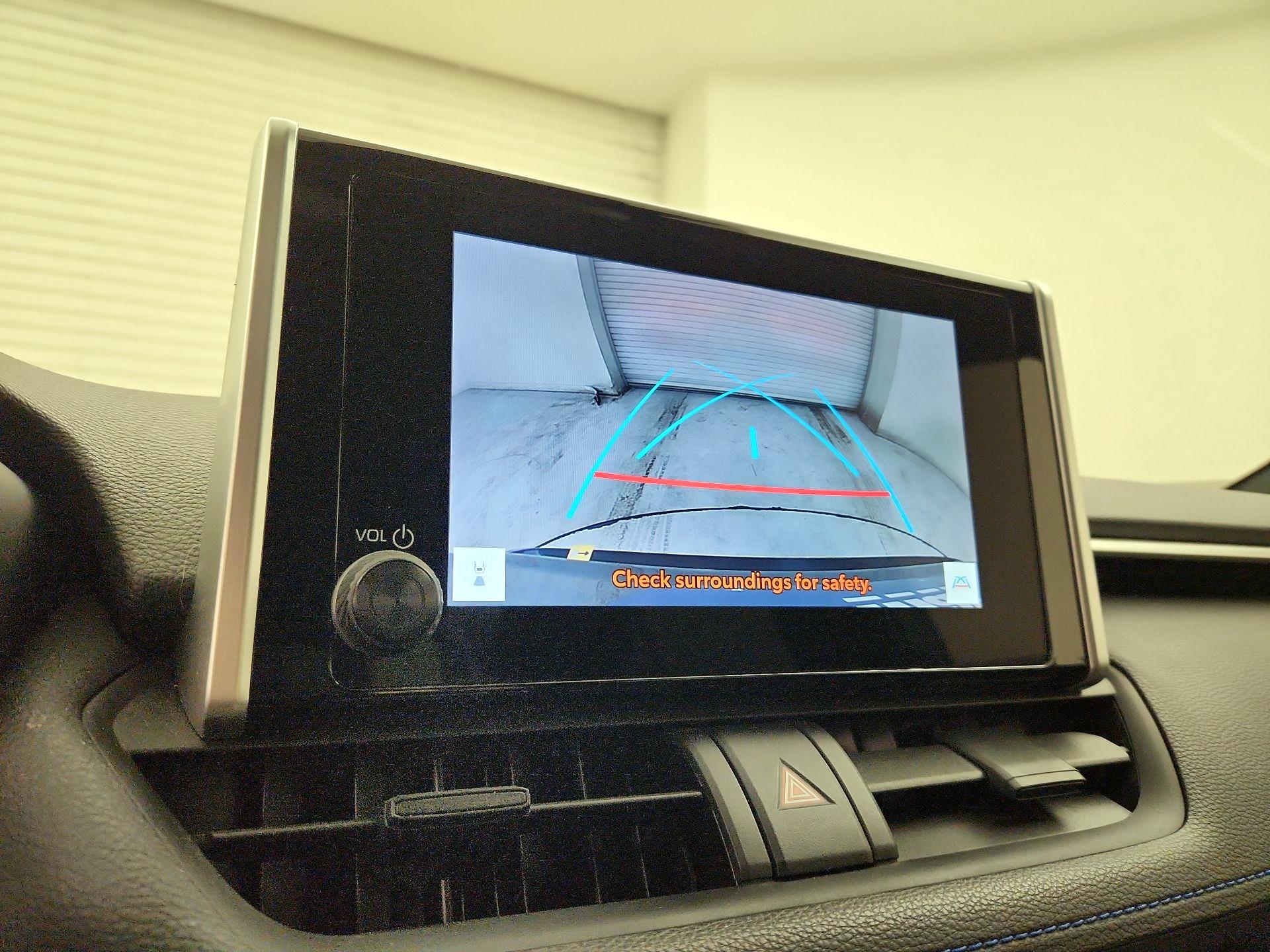 Thumbnail: 2023 Toyota RAV4 - 14