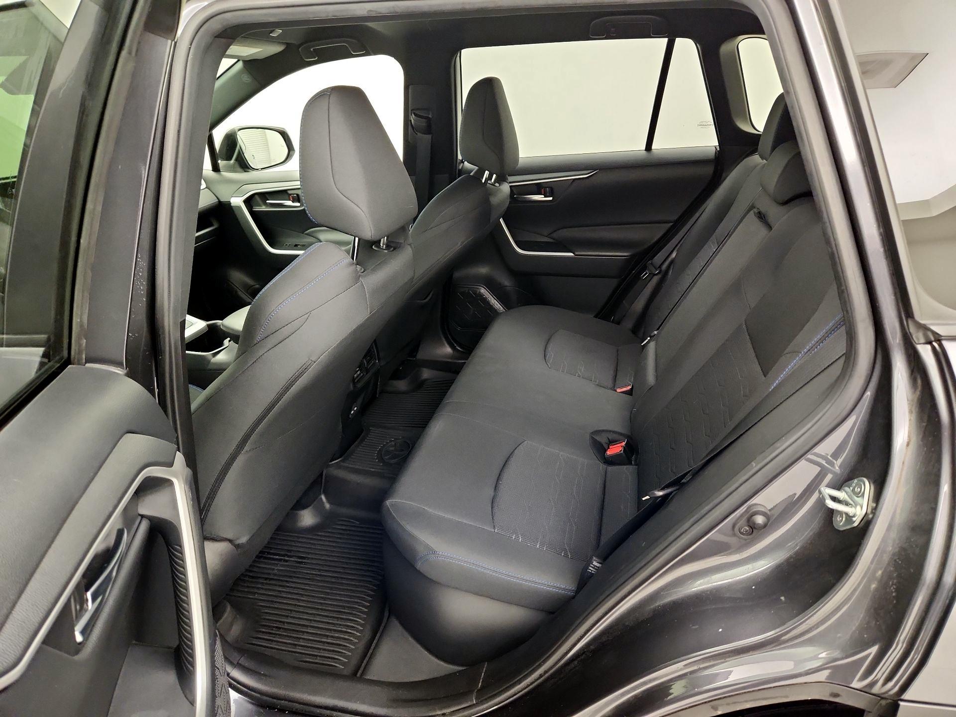 Thumbnail: 2023 Toyota RAV4 - 19