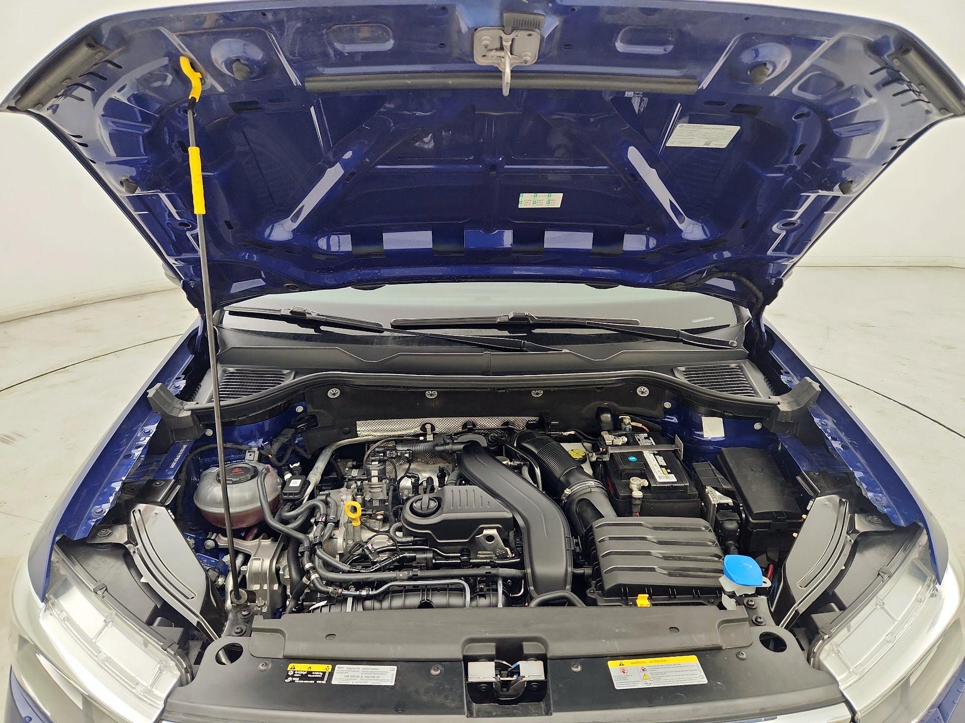 Thumbnail: 2023 Volkswagen Taos - 20