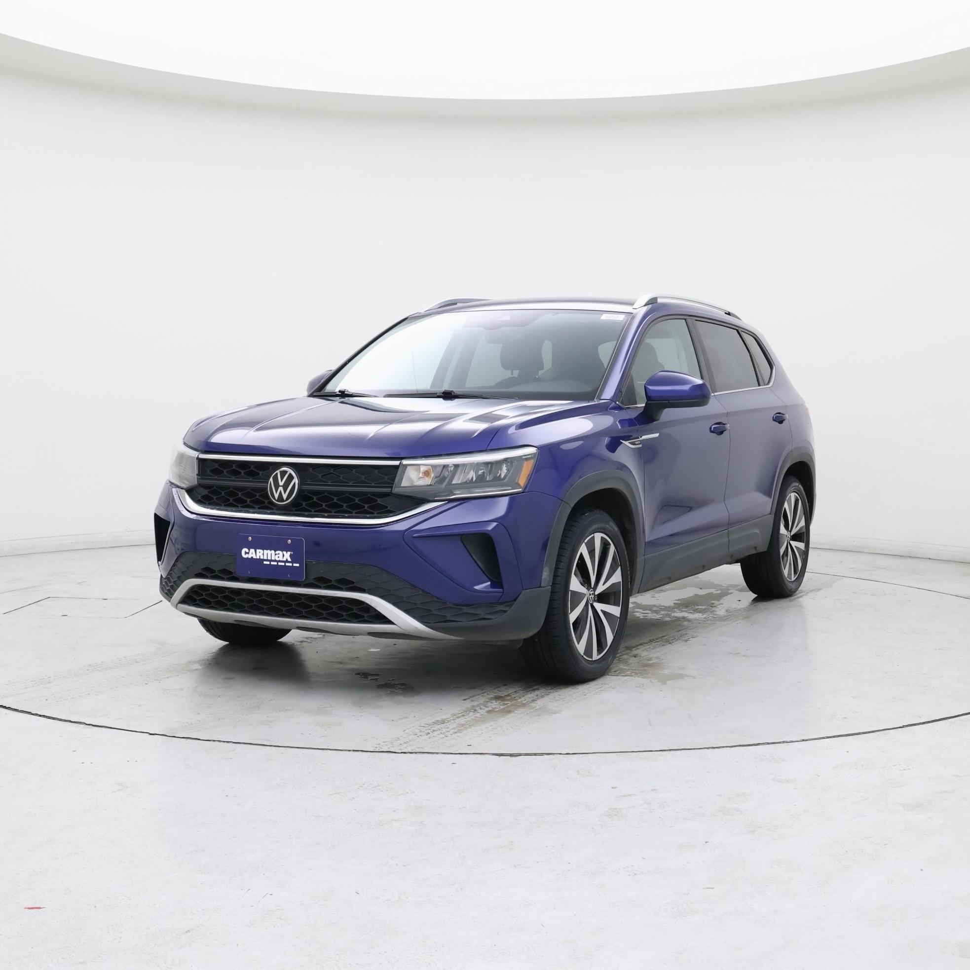 Thumbnail: 2023 Volkswagen Taos - 4