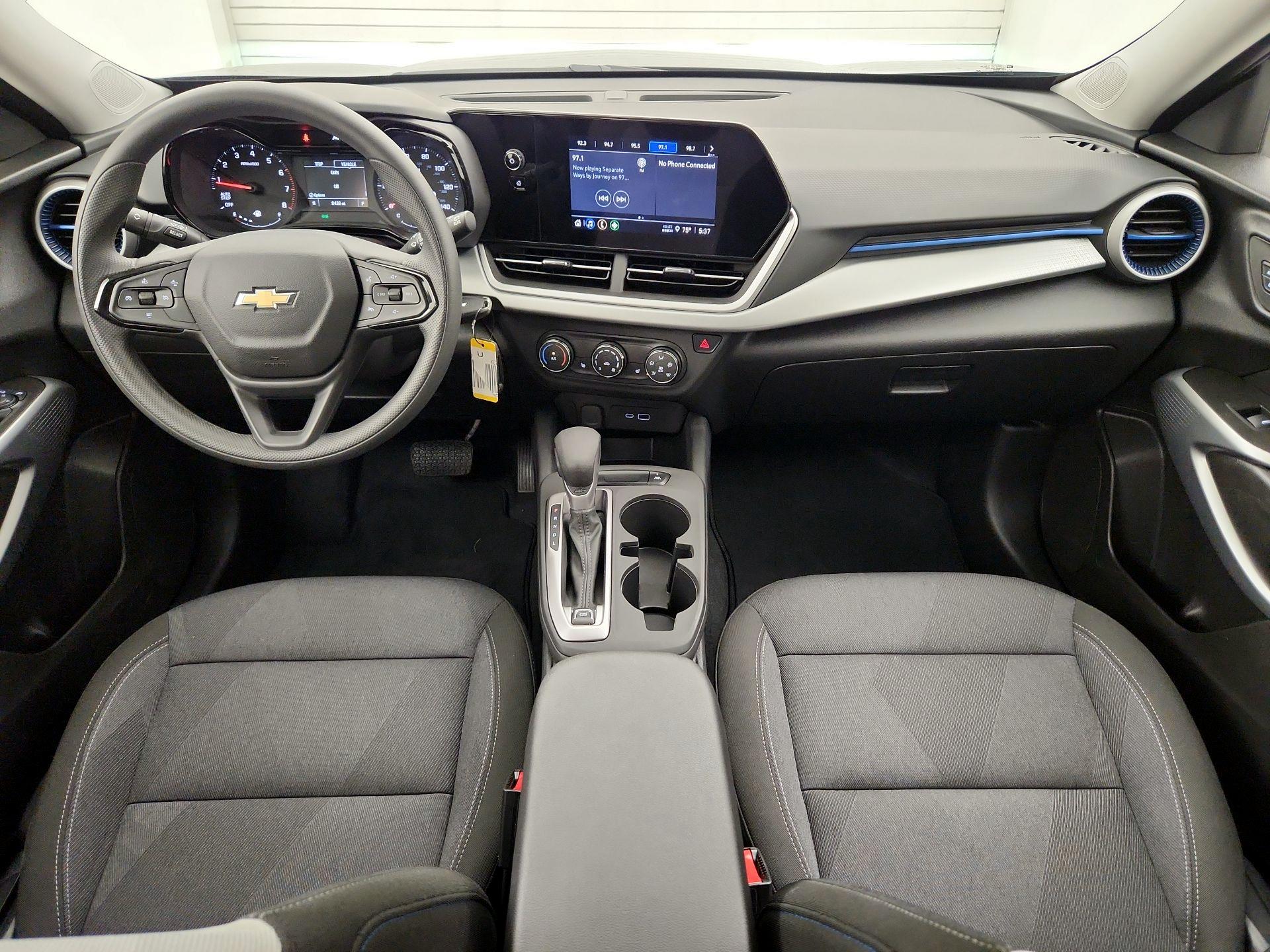 Thumbnail: 2024 Chevrolet Trax - 9