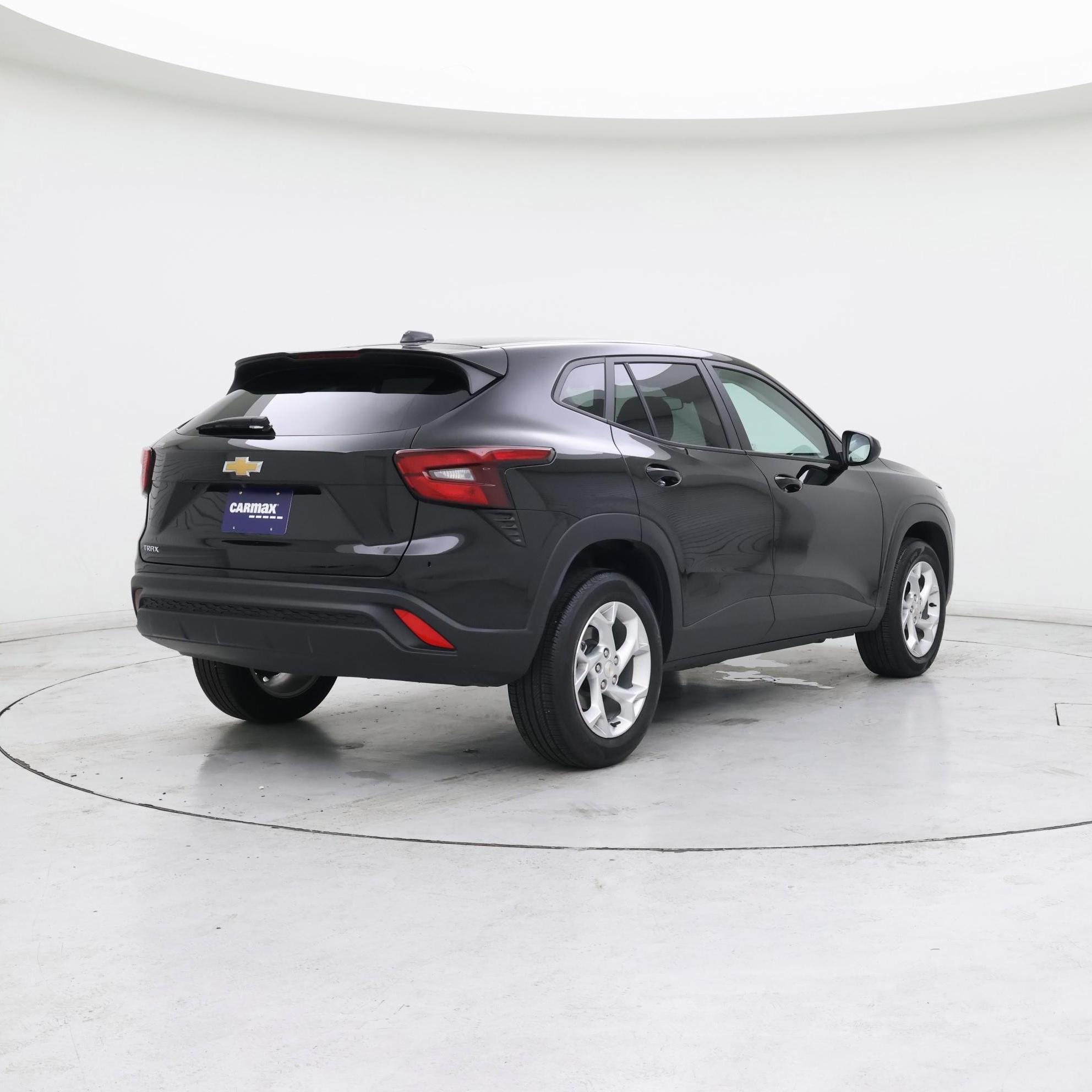 Thumbnail: 2024 Chevrolet Trax - 8