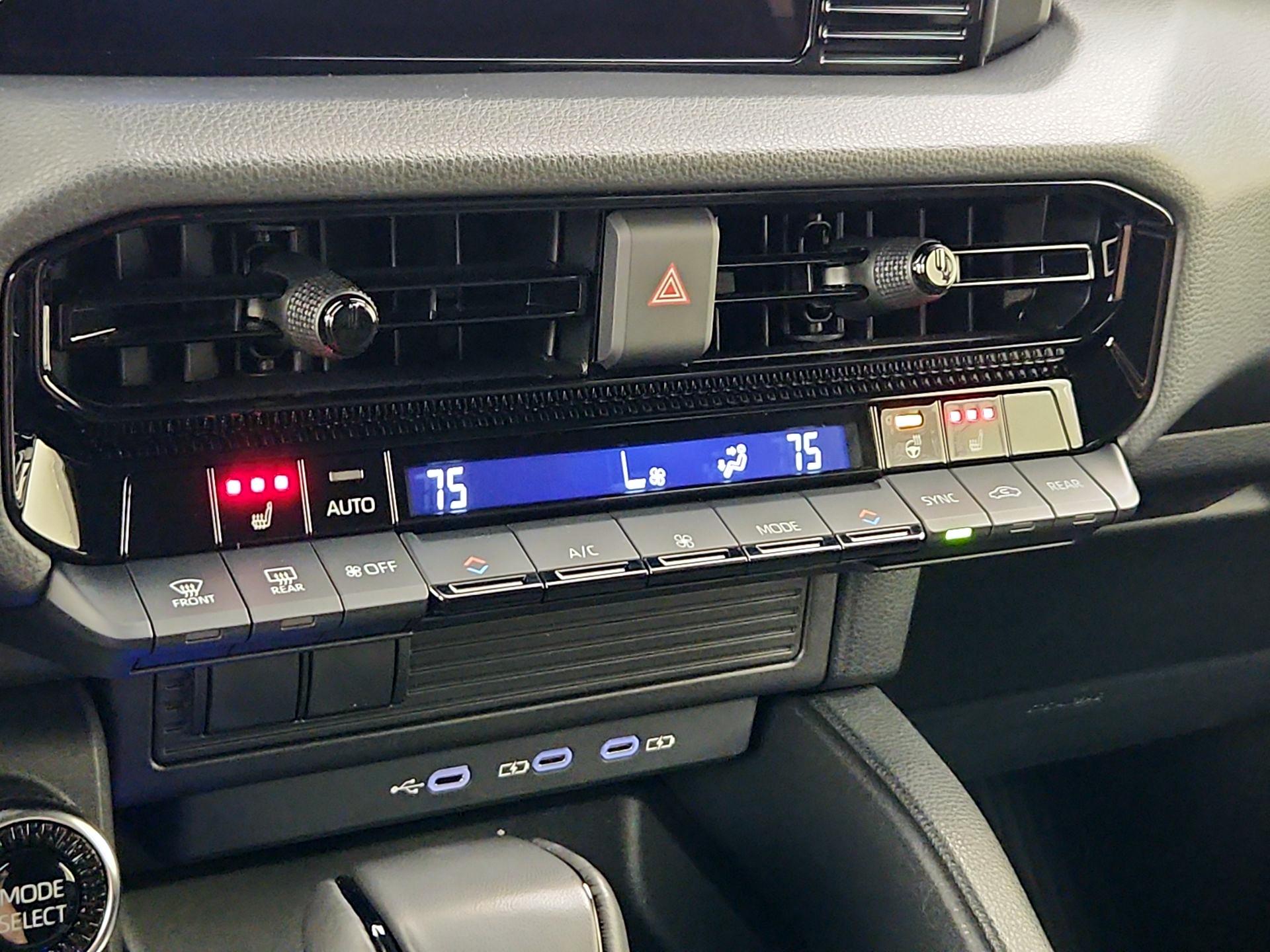 Thumbnail: 2025 Toyota Land Cruiser - 16