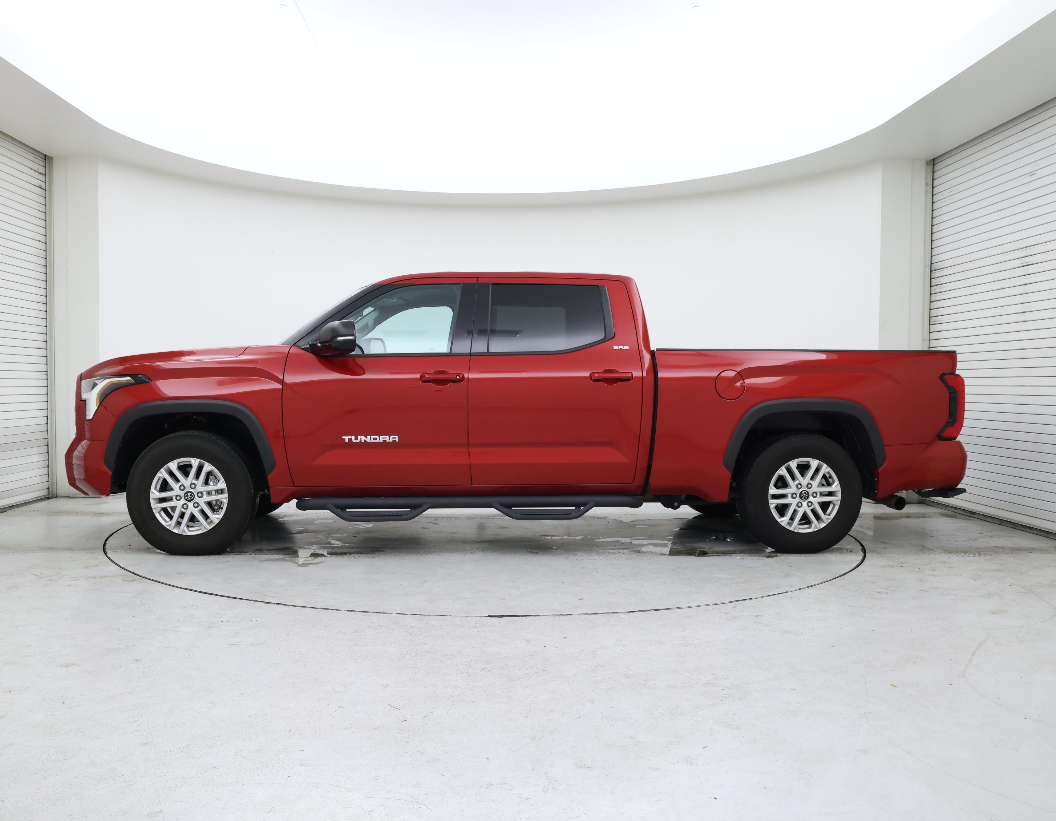 Thumbnail: 2022 Toyota Tundra - 3