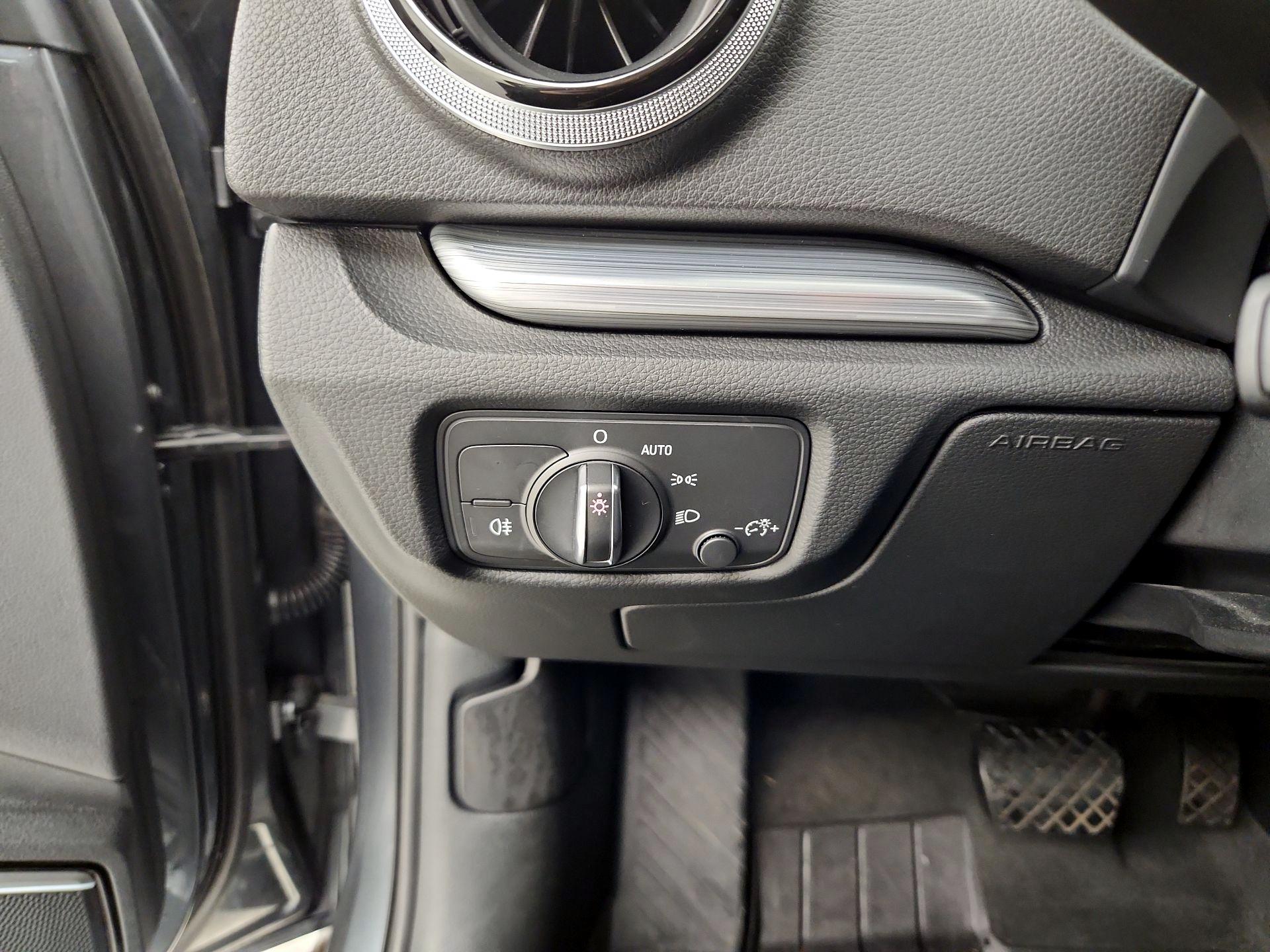 Thumbnail: 2016 Audi A3 - 13