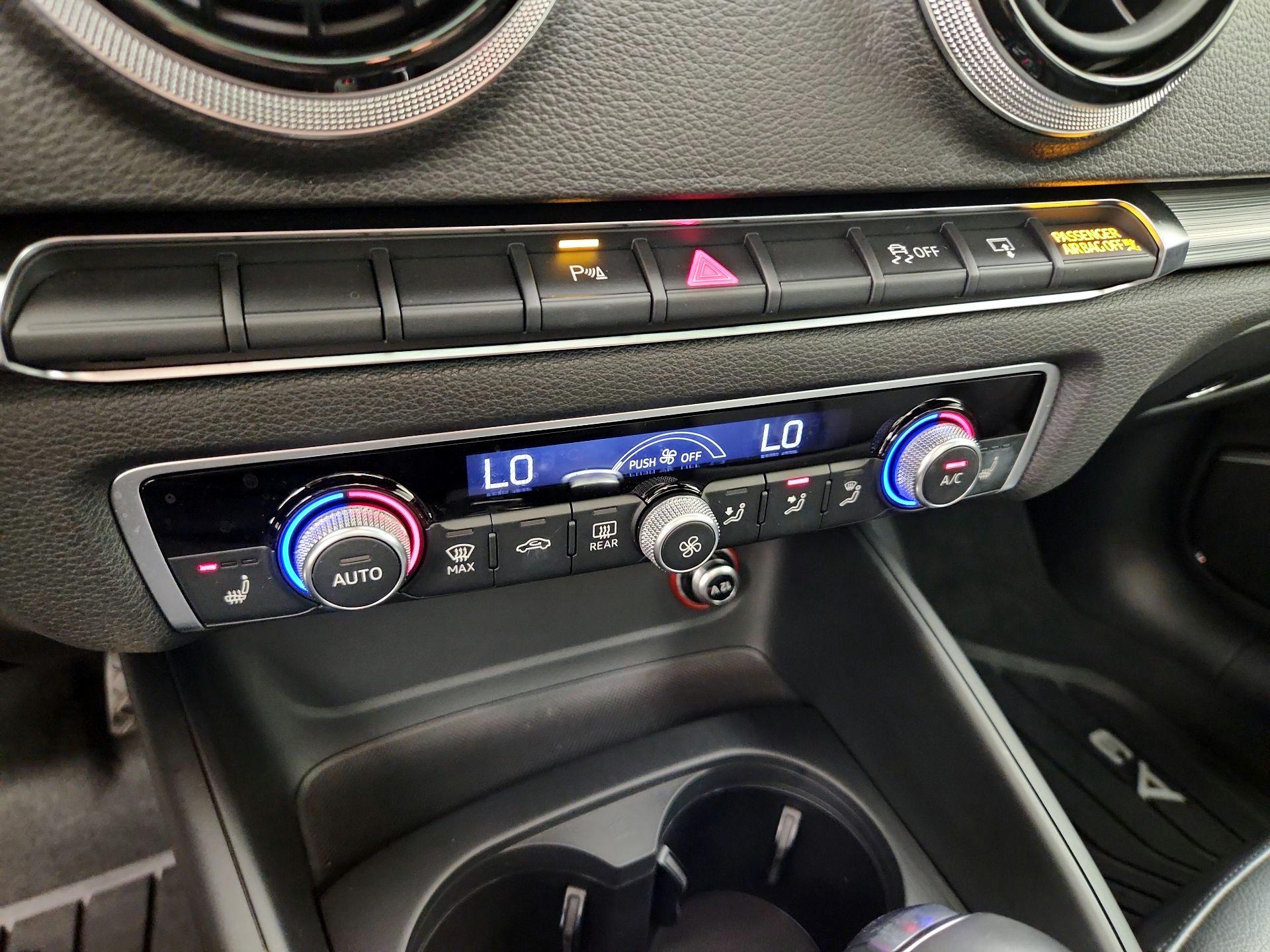 Thumbnail: 2016 Audi A3 - 16