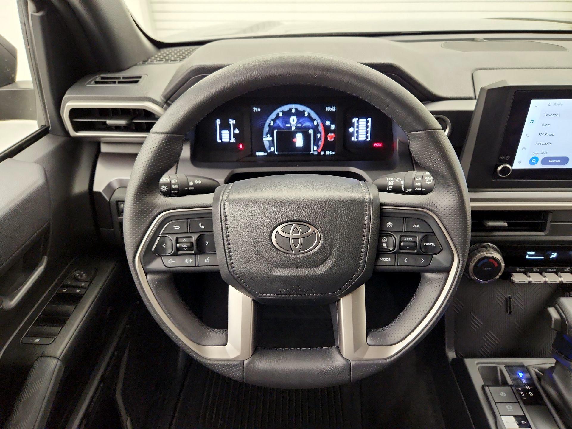 Thumbnail: 2025 Toyota 4Runner - 10