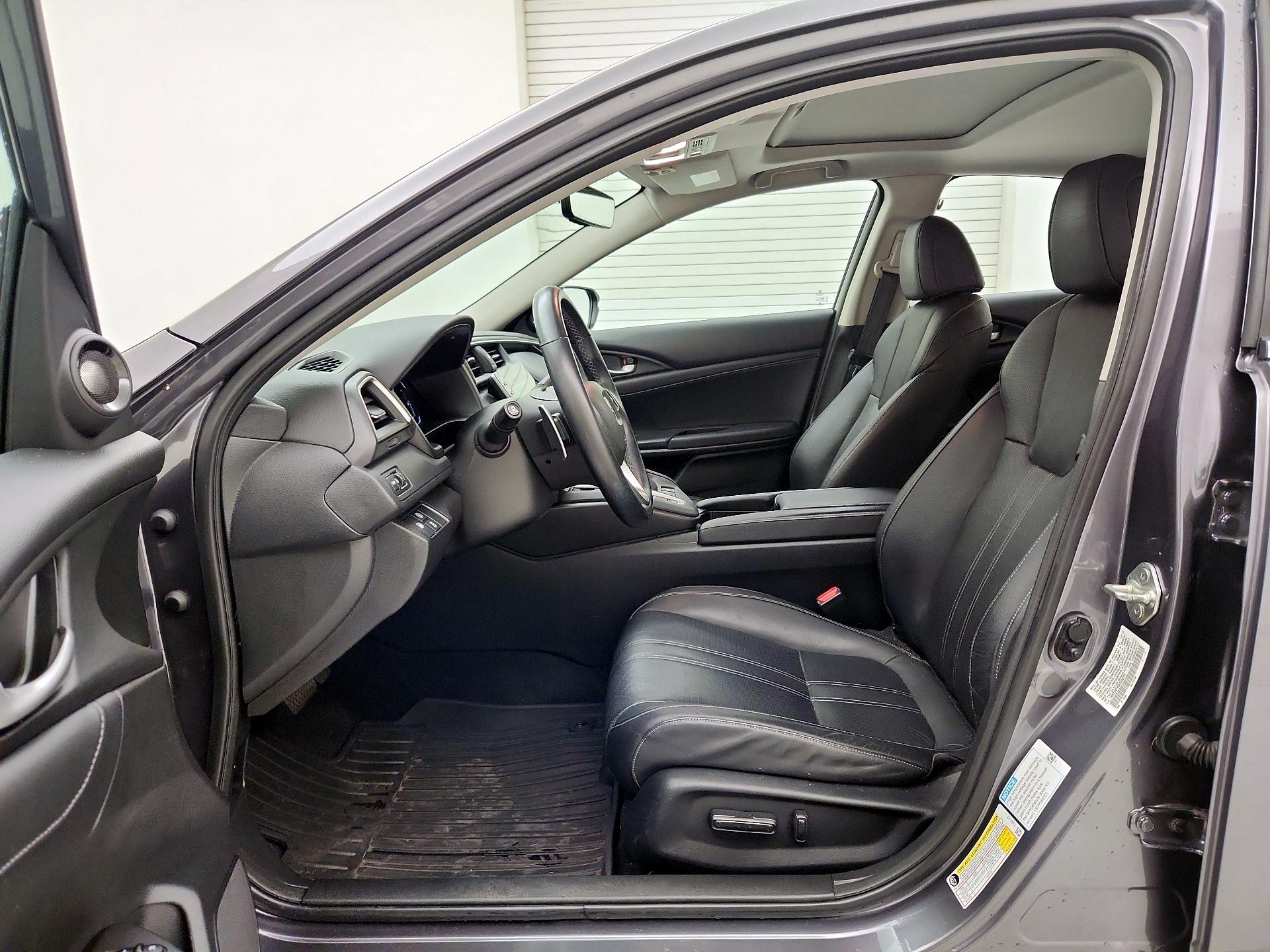 Thumbnail: 2019 Honda Insight - 11