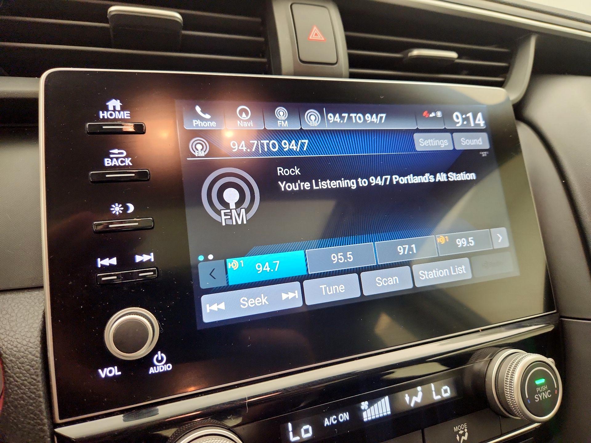 Thumbnail: 2019 Honda Insight - 16