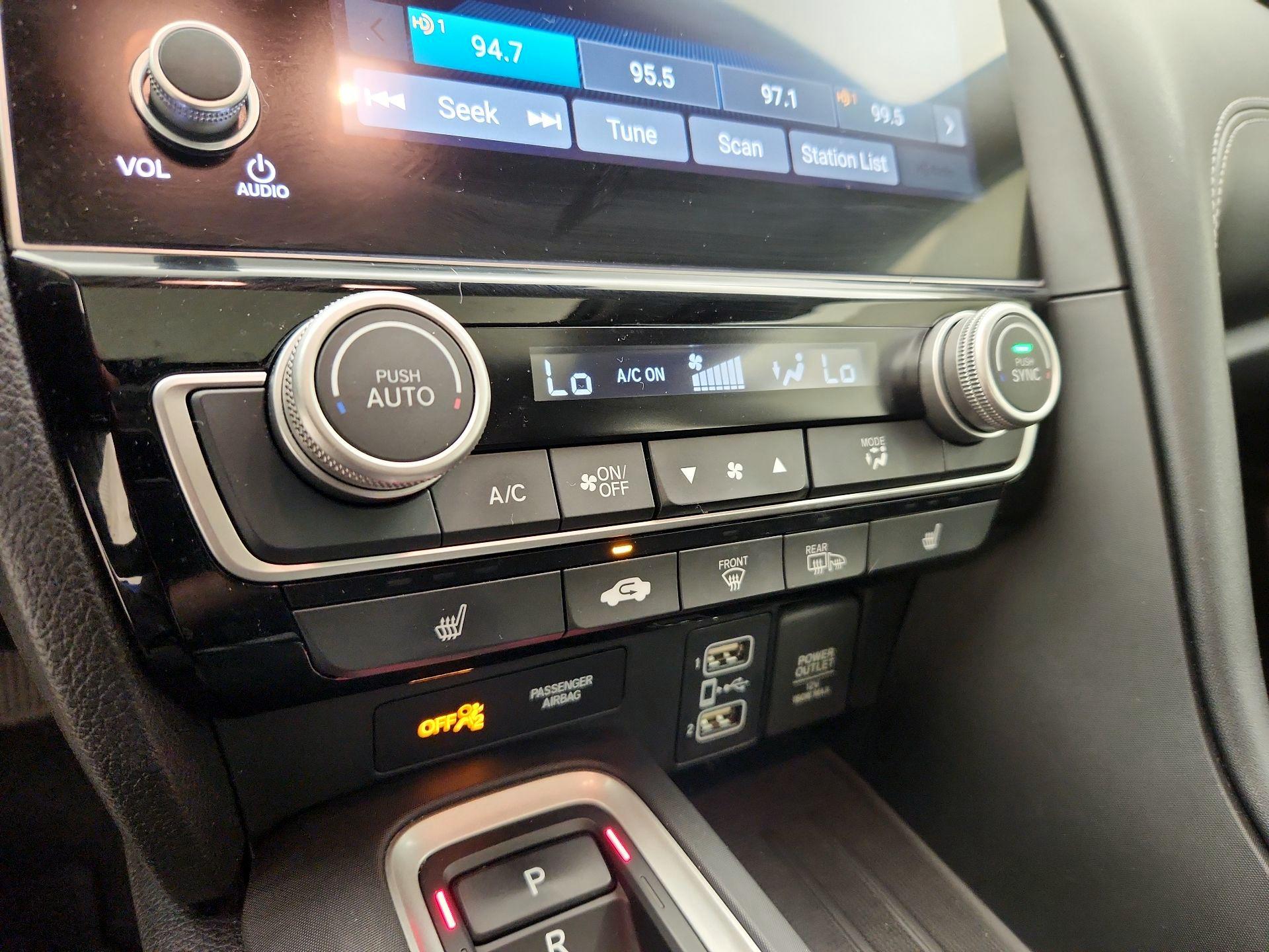 Thumbnail: 2019 Honda Insight - 17