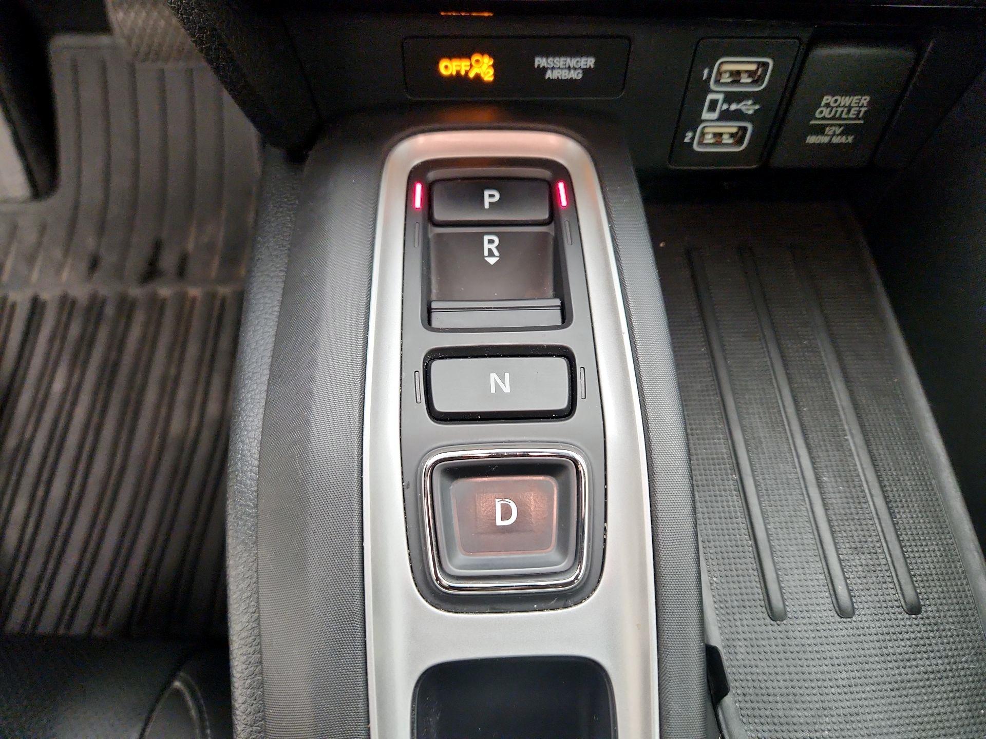 Thumbnail: 2019 Honda Insight - 18