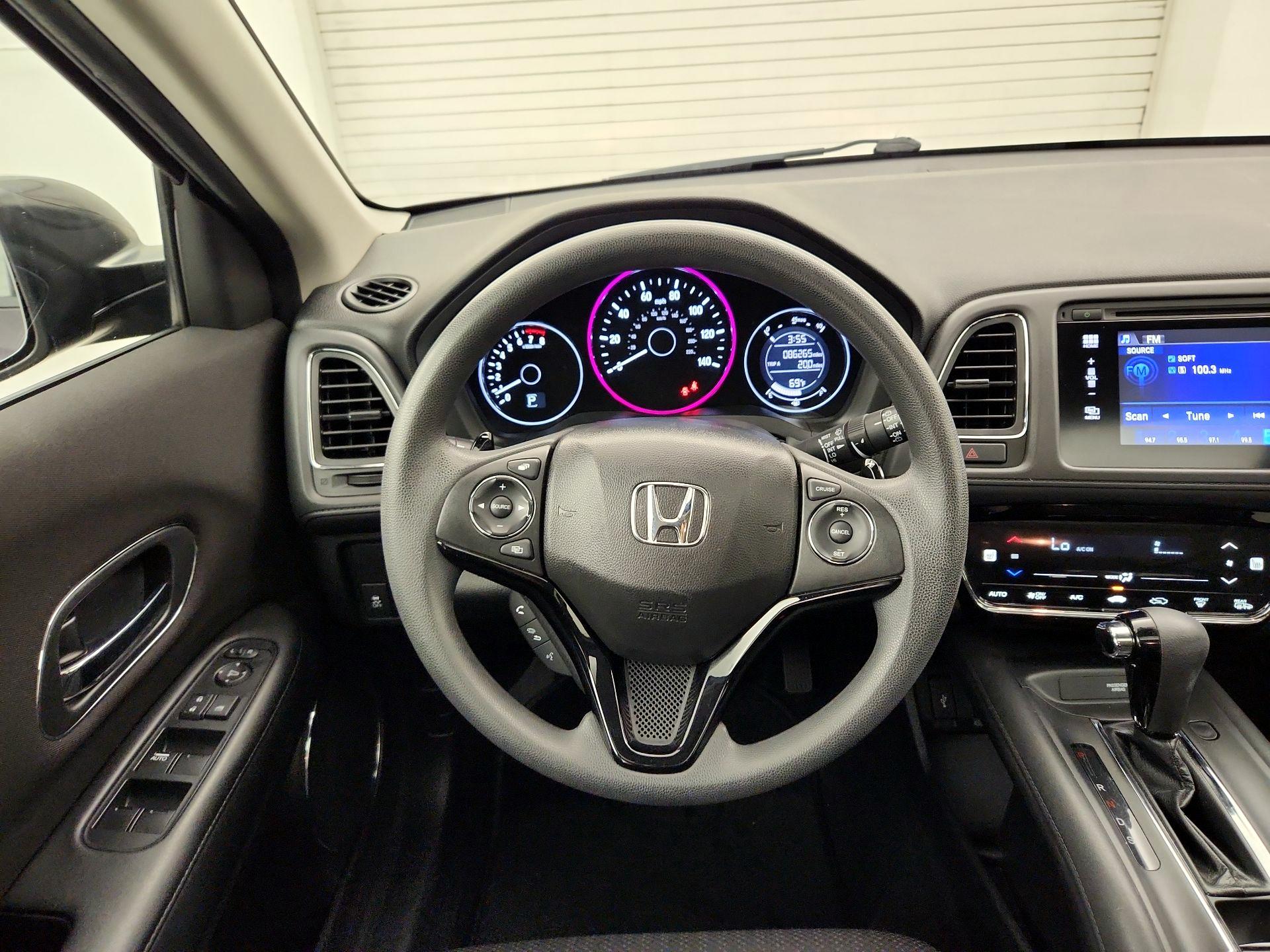 Thumbnail: 2016 Honda HR-V - 10