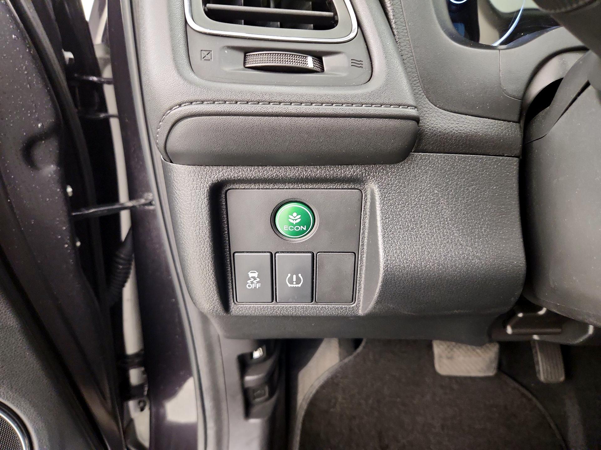 Thumbnail: 2016 Honda HR-V - 13