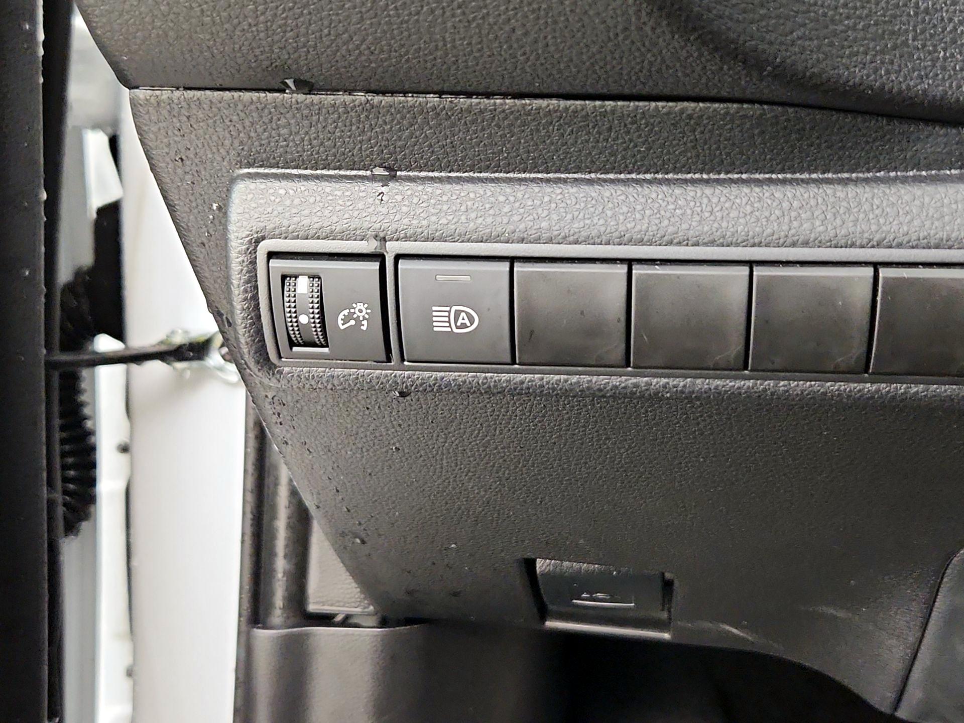 Thumbnail: 2024 Toyota Corolla - 13