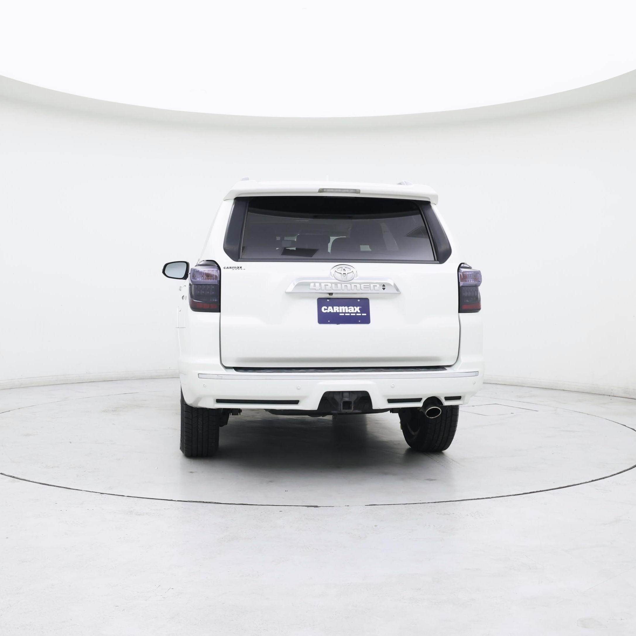 Thumbnail: 2016 Toyota 4Runner - 6