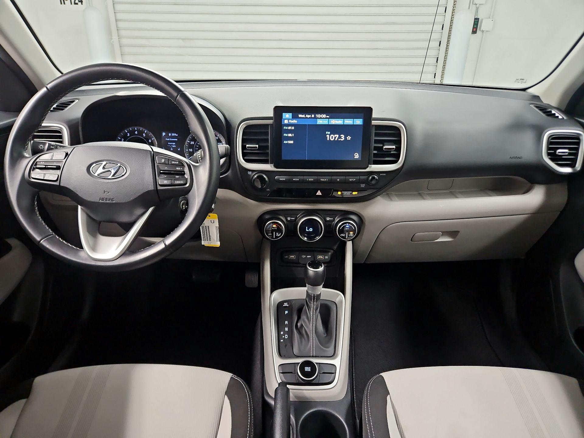 Thumbnail: 2022 Hyundai Venue - 9