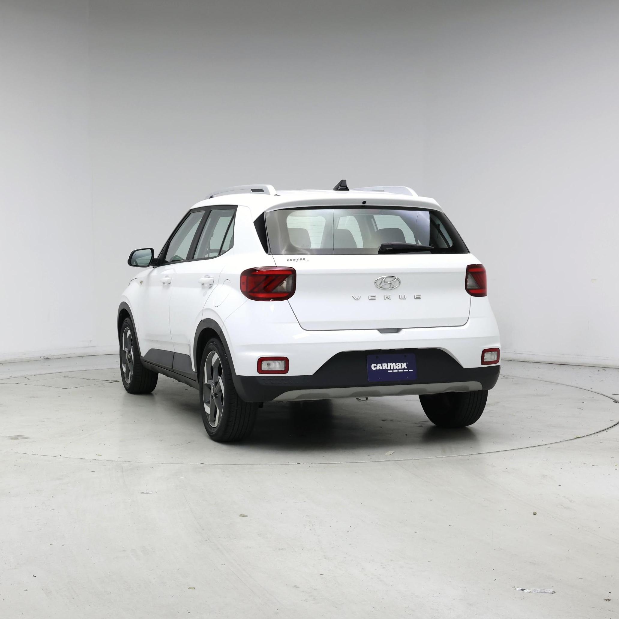 Thumbnail: 2022 Hyundai Venue - 6