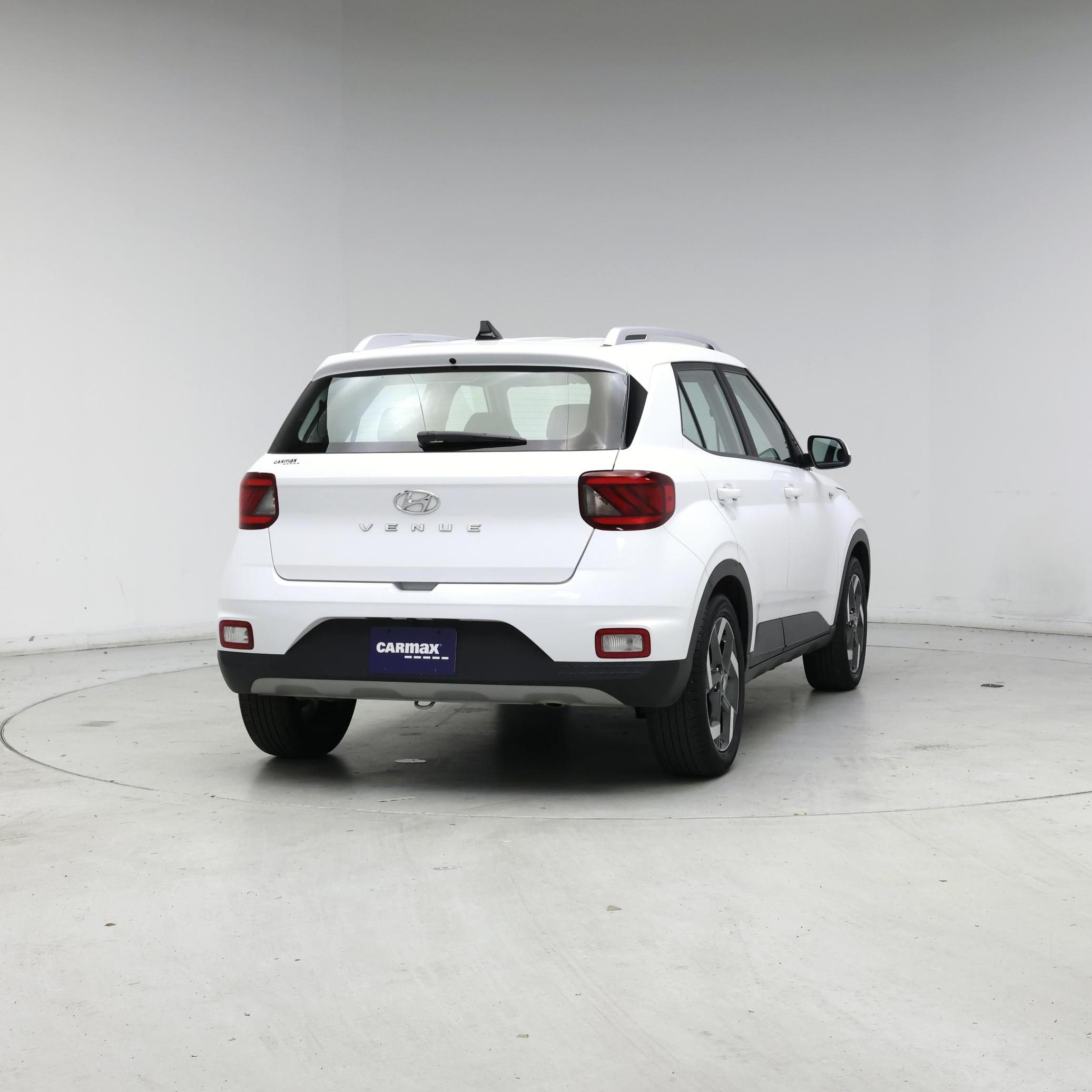 Thumbnail: 2022 Hyundai Venue - 8