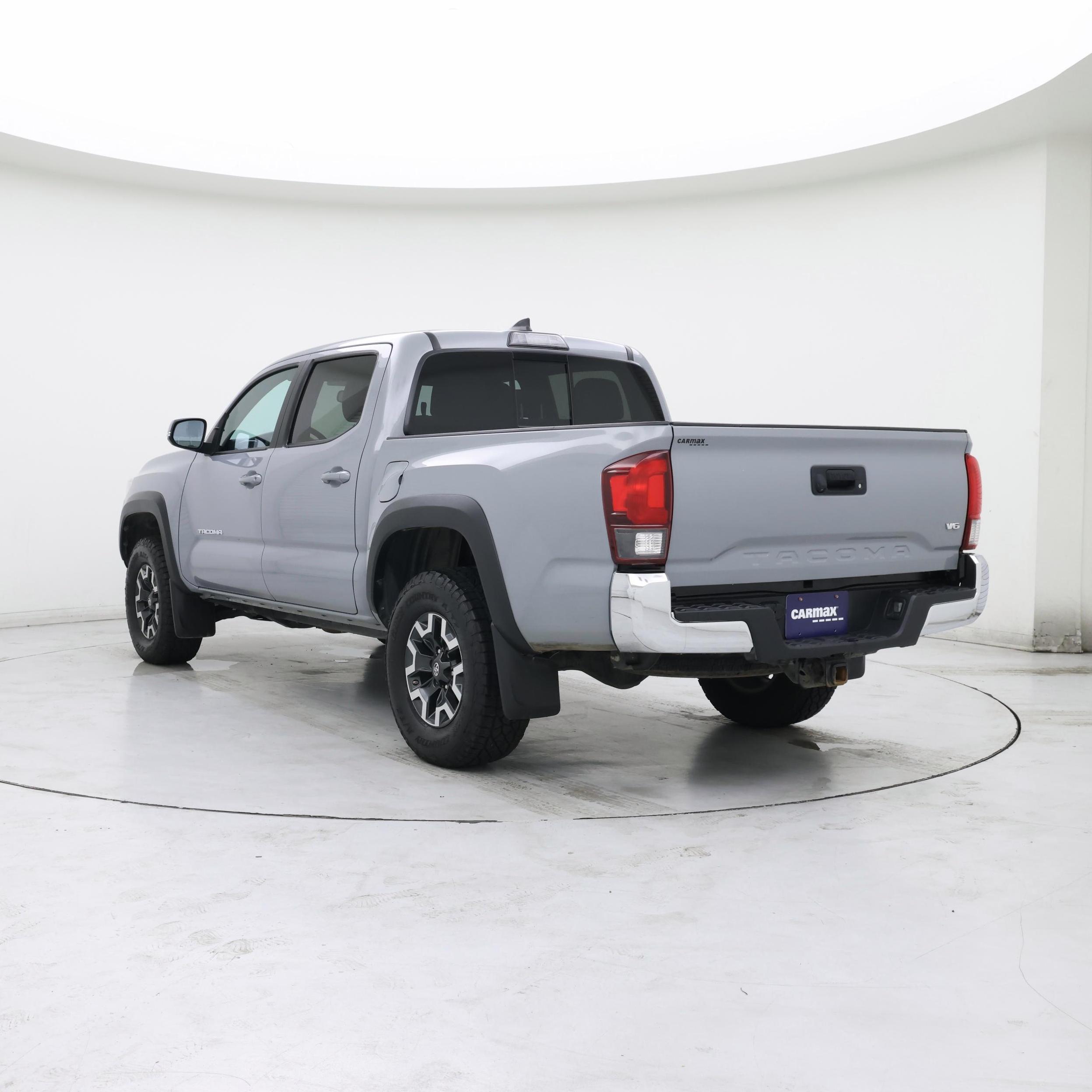 Thumbnail: 2019 Toyota Tacoma - 2