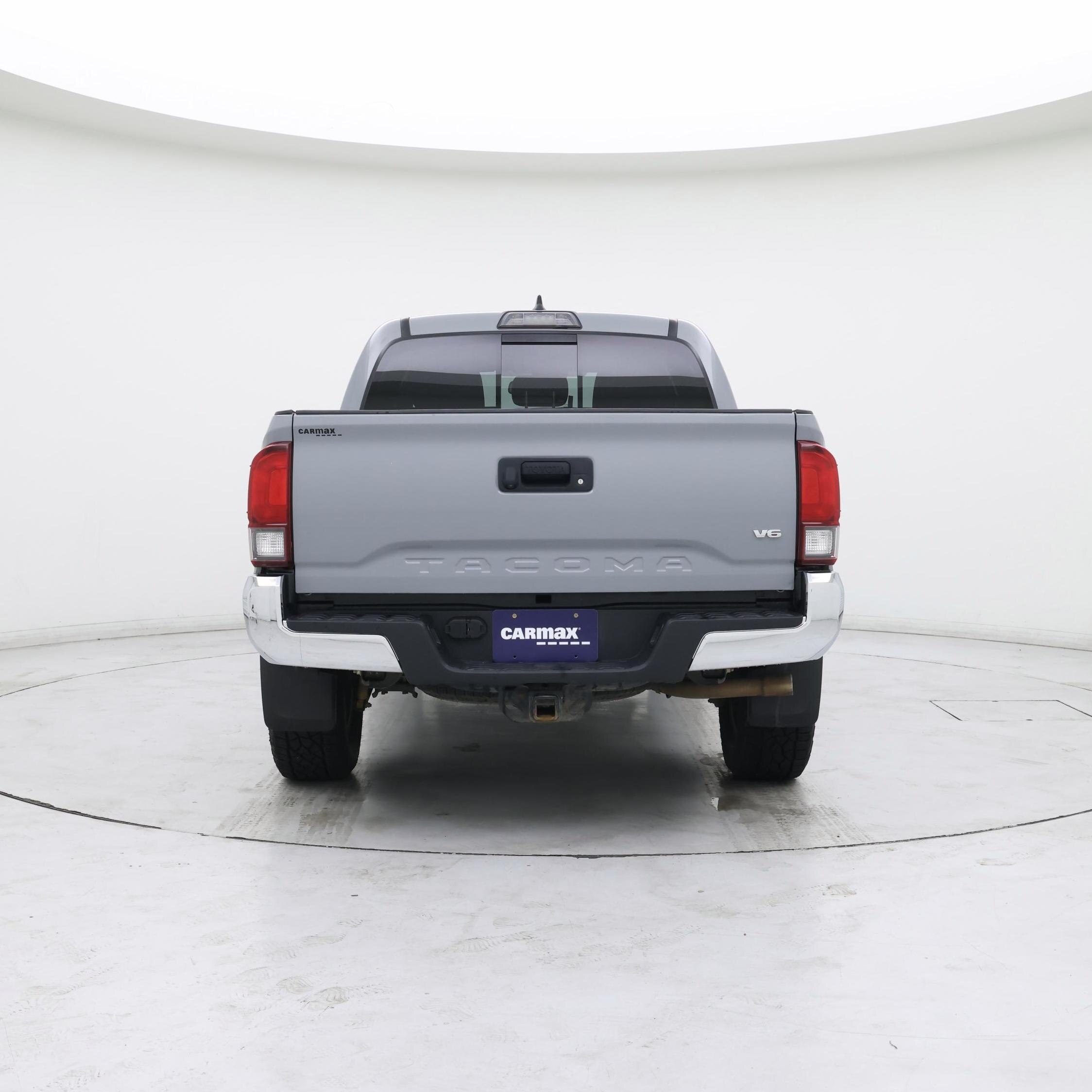 Thumbnail: 2019 Toyota Tacoma - 6