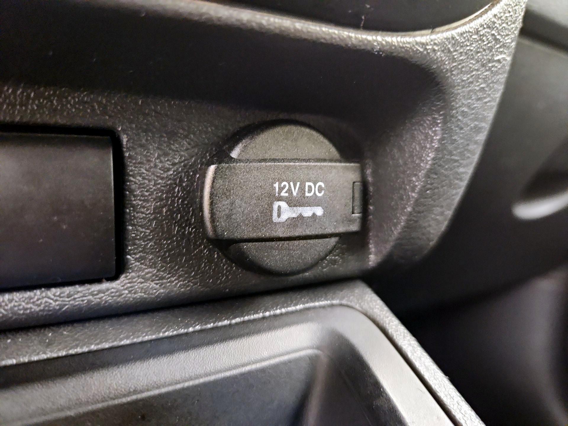 Thumbnail: 2016 Jeep Patriot - 16