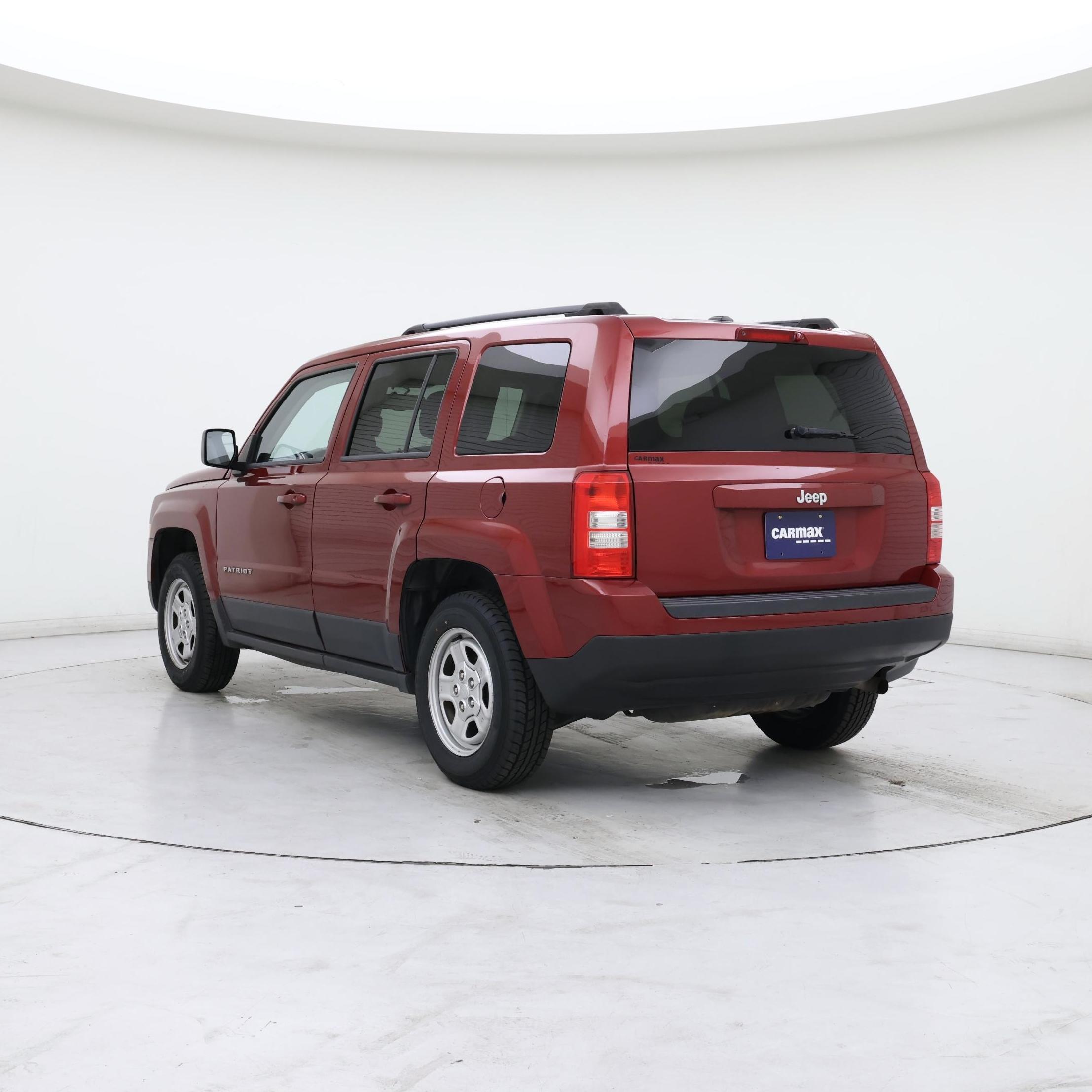 Thumbnail: 2016 Jeep Patriot - 2