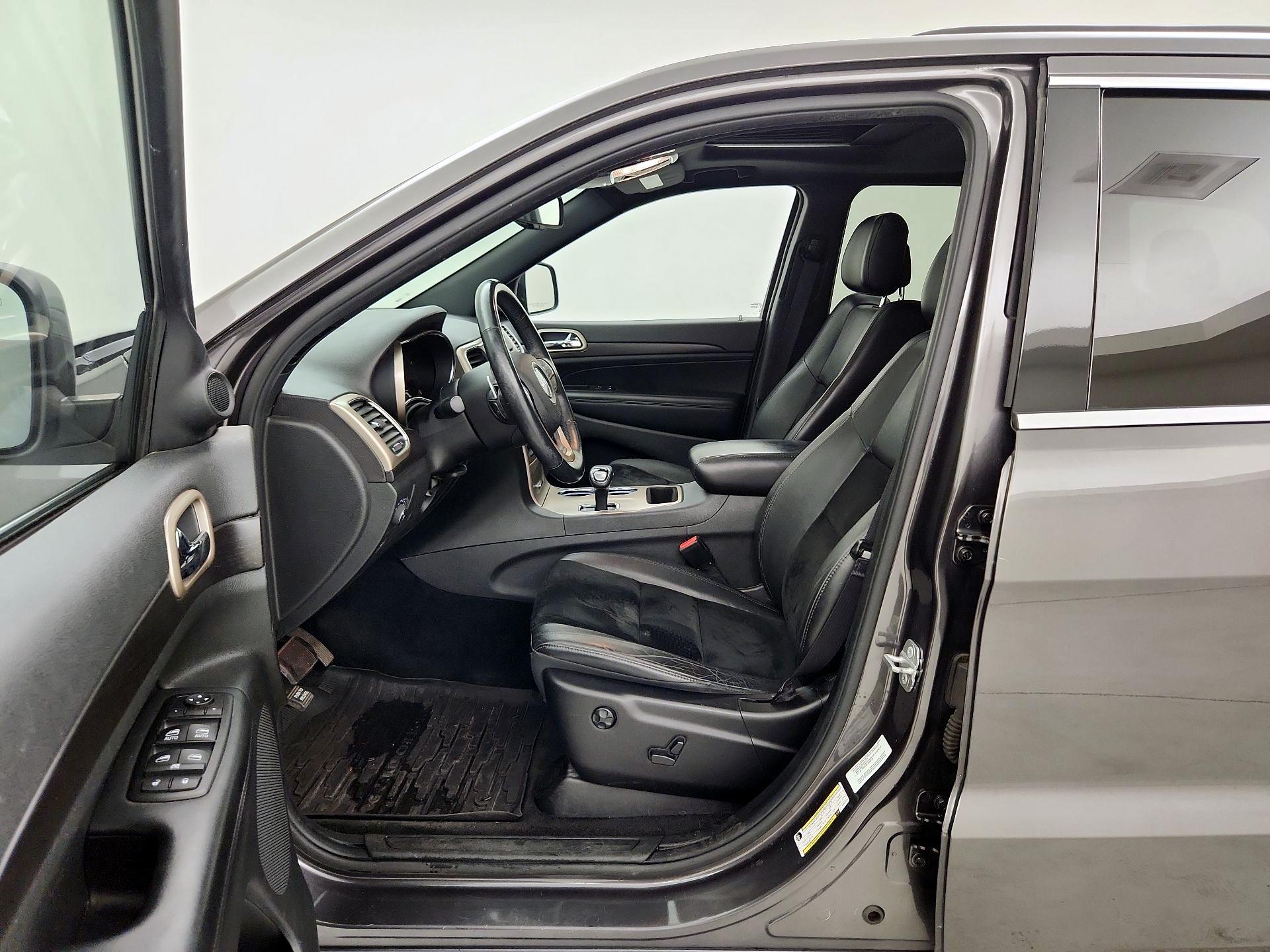 Thumbnail: 2014 Jeep Grand Cherokee - 11