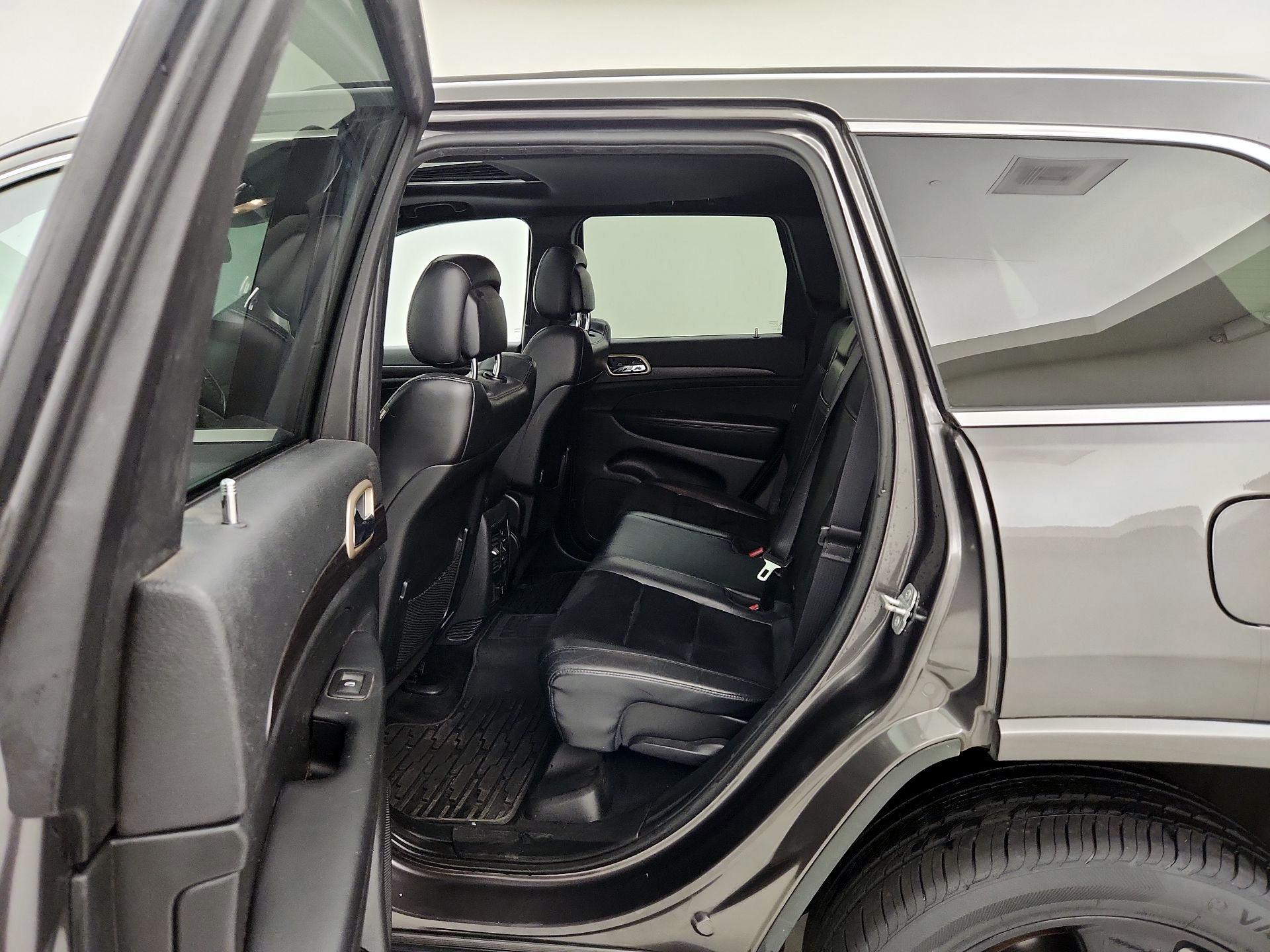 Thumbnail: 2014 Jeep Grand Cherokee - 20