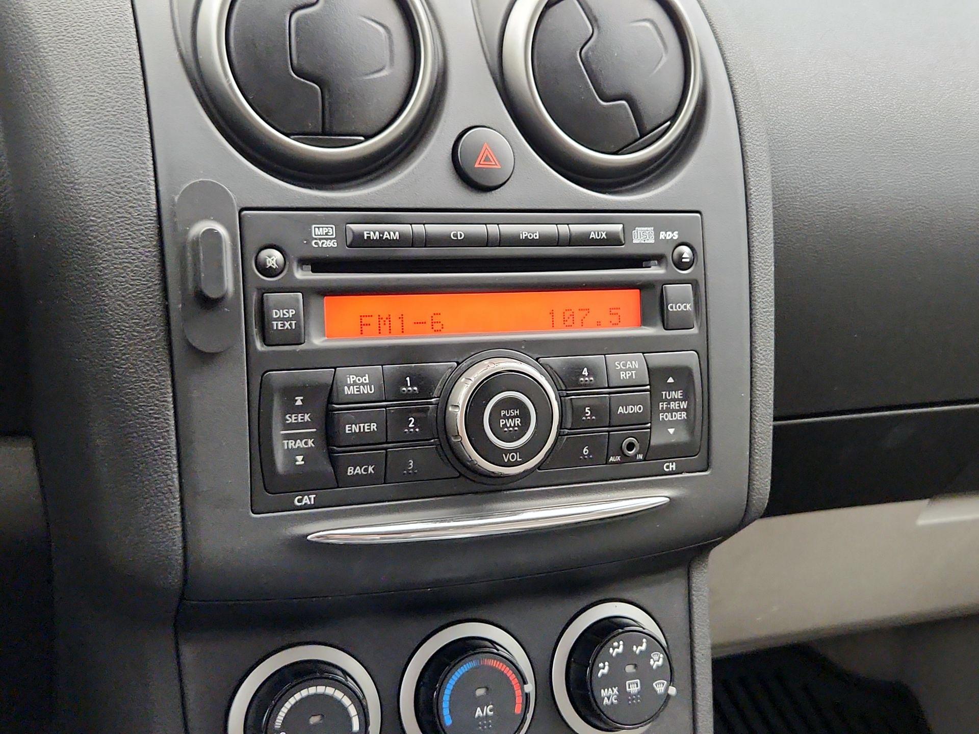 Thumbnail: 2014 Nissan Rogue - 14