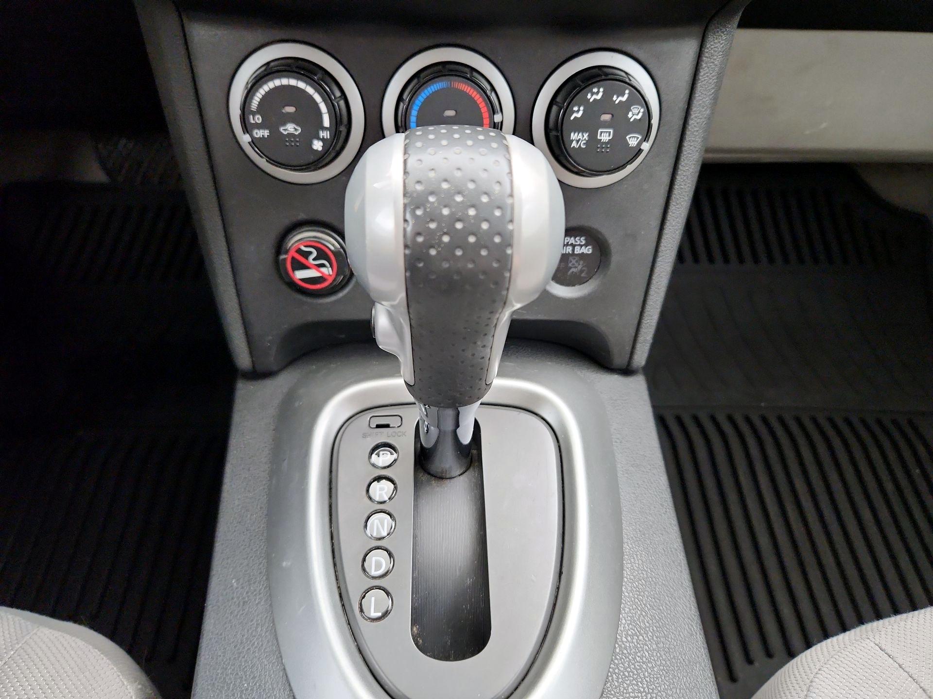 Thumbnail: 2014 Nissan Rogue - 16