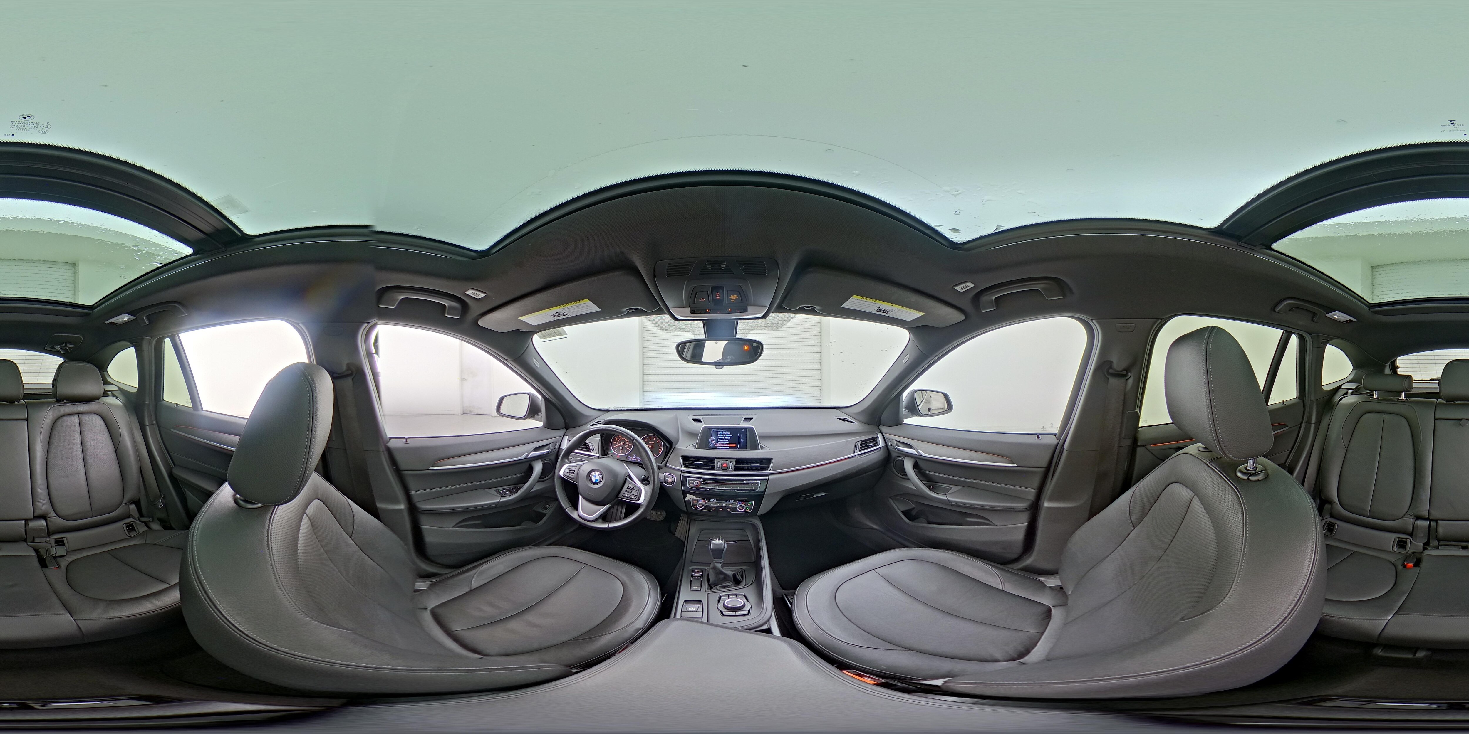 2017 BMW X1 28i - Photo 24