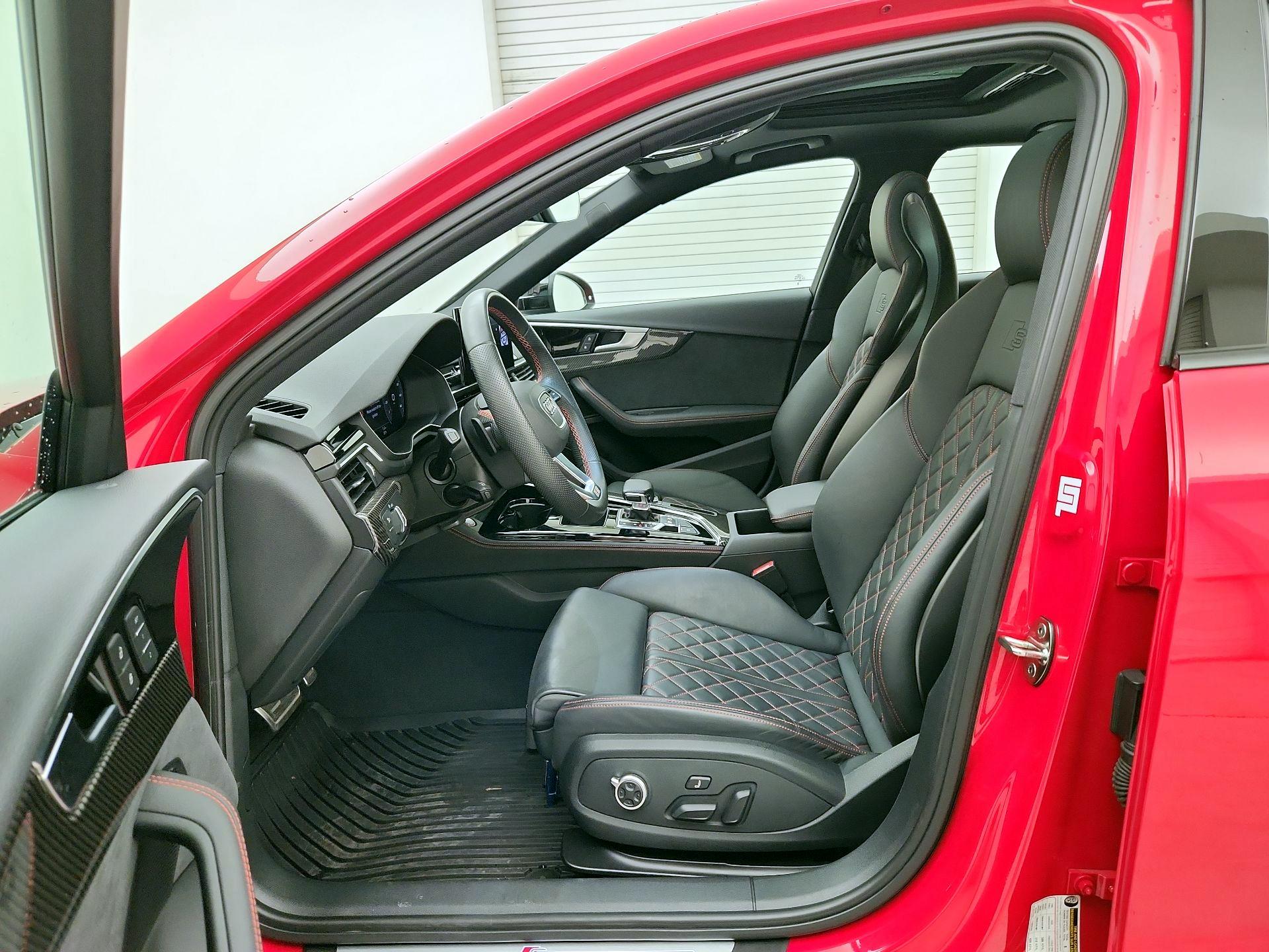 Thumbnail: 2023 Audi S4 - 11