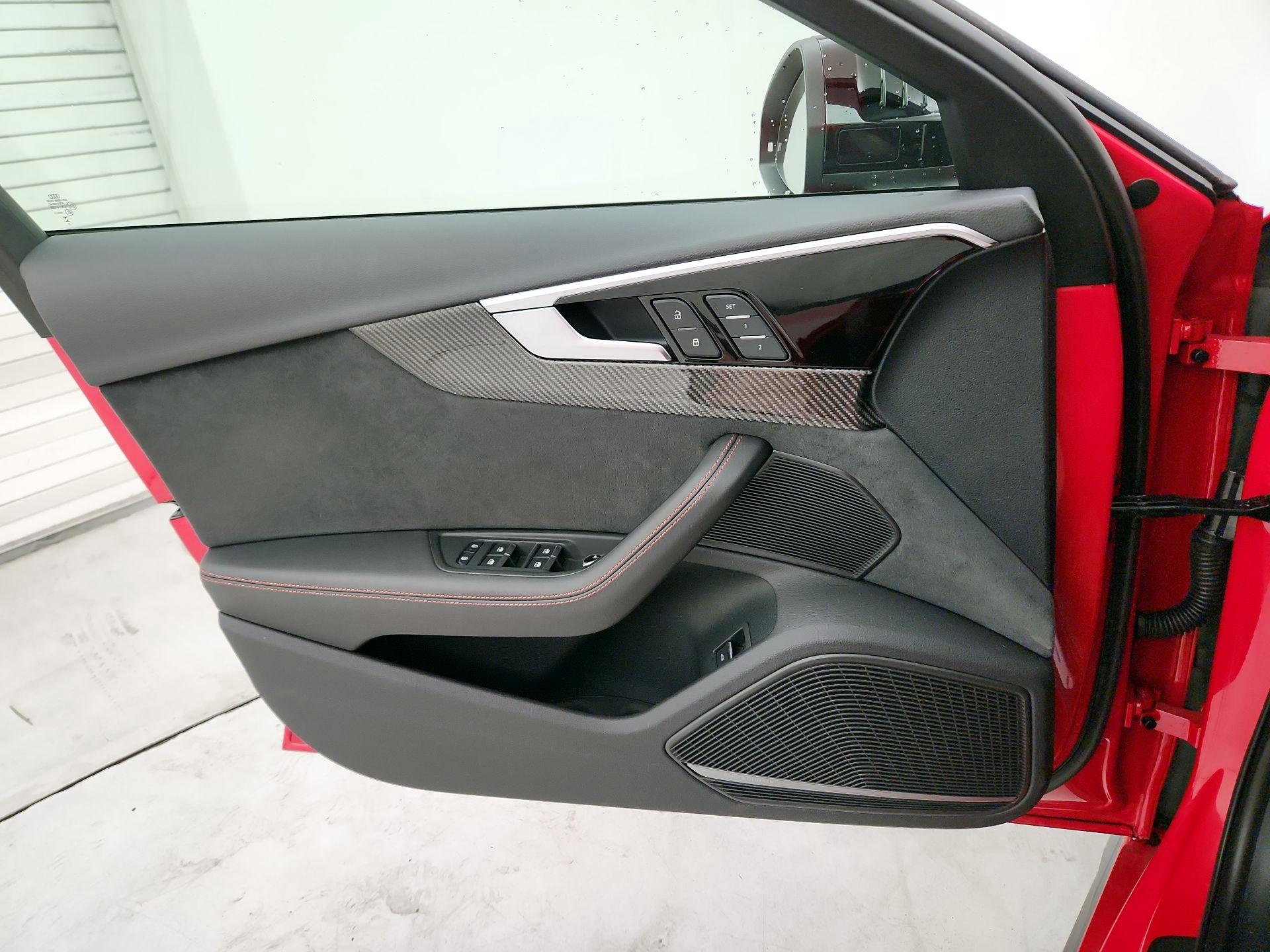 Thumbnail: 2023 Audi S4 - 12