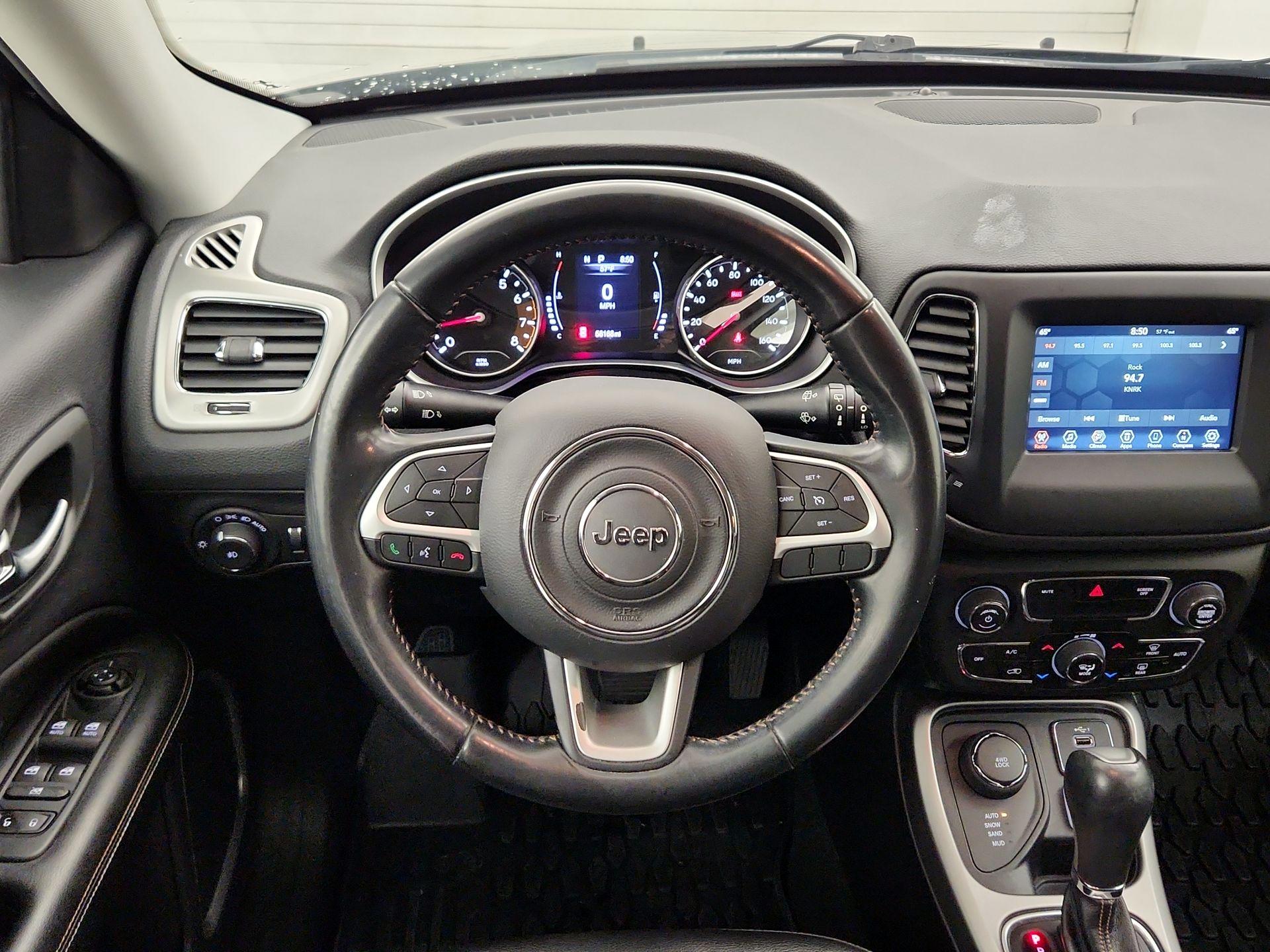 Thumbnail: 2020 Jeep Compass - 10