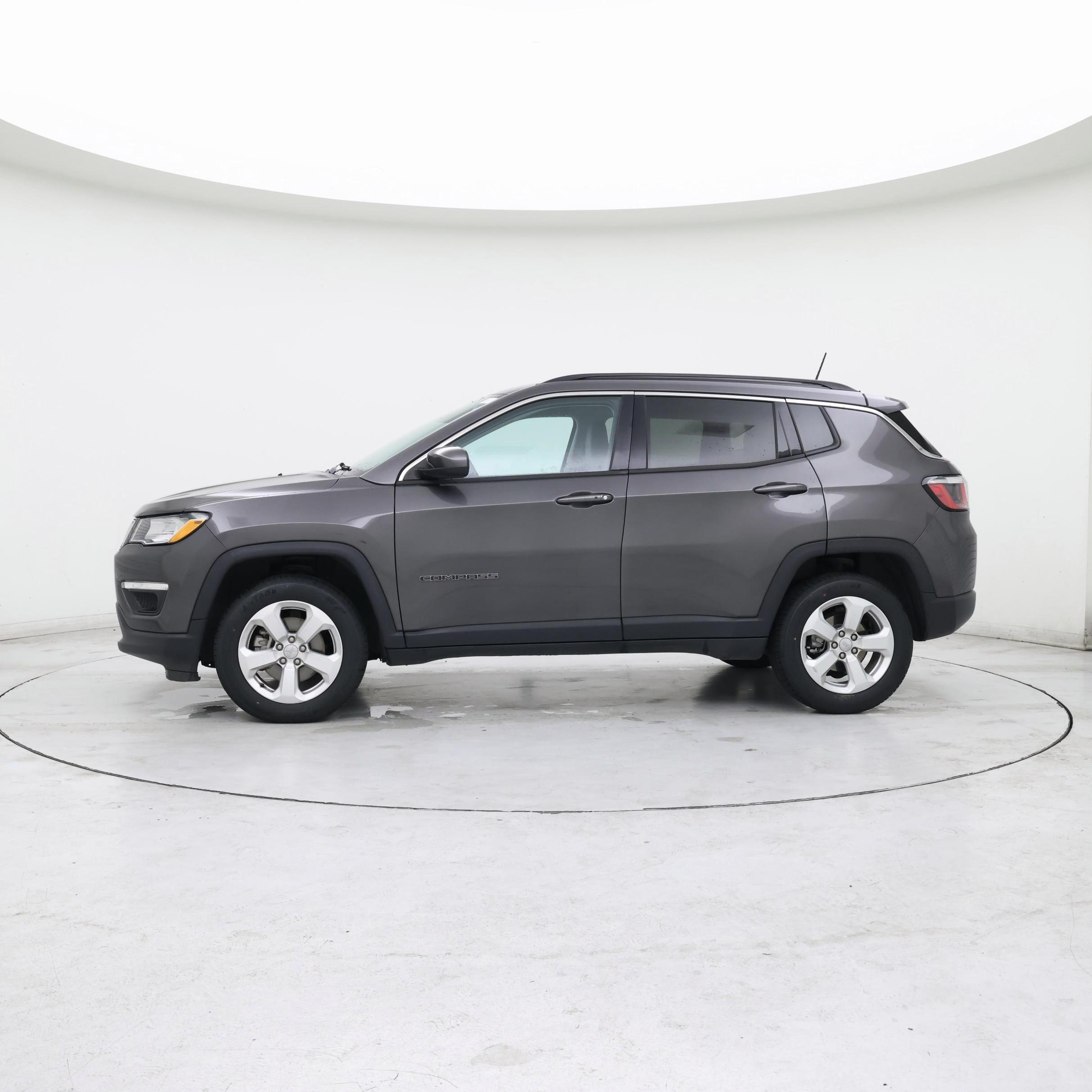 Thumbnail: 2020 Jeep Compass - 3