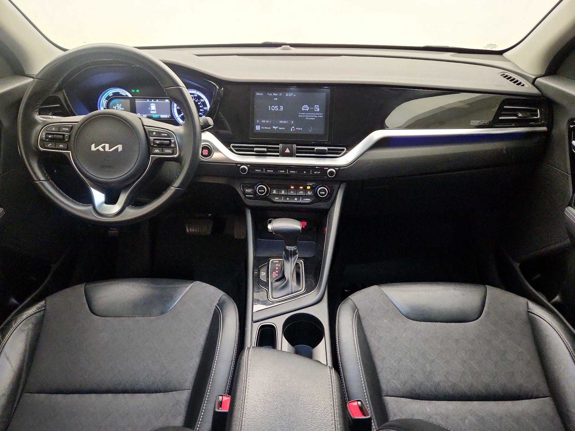 Thumbnail: 2022 Kia Niro - 9