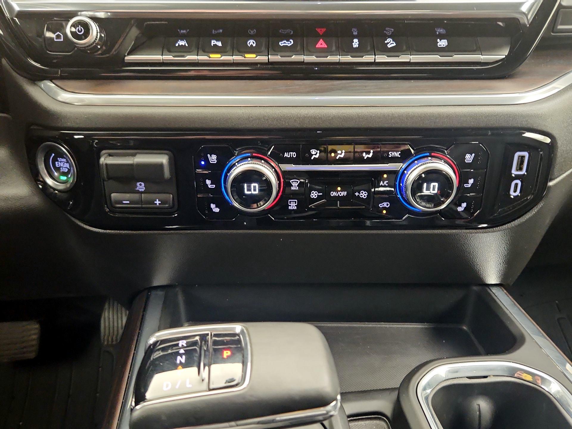 Thumbnail: 2025 GMC Sierra 1500 - 17