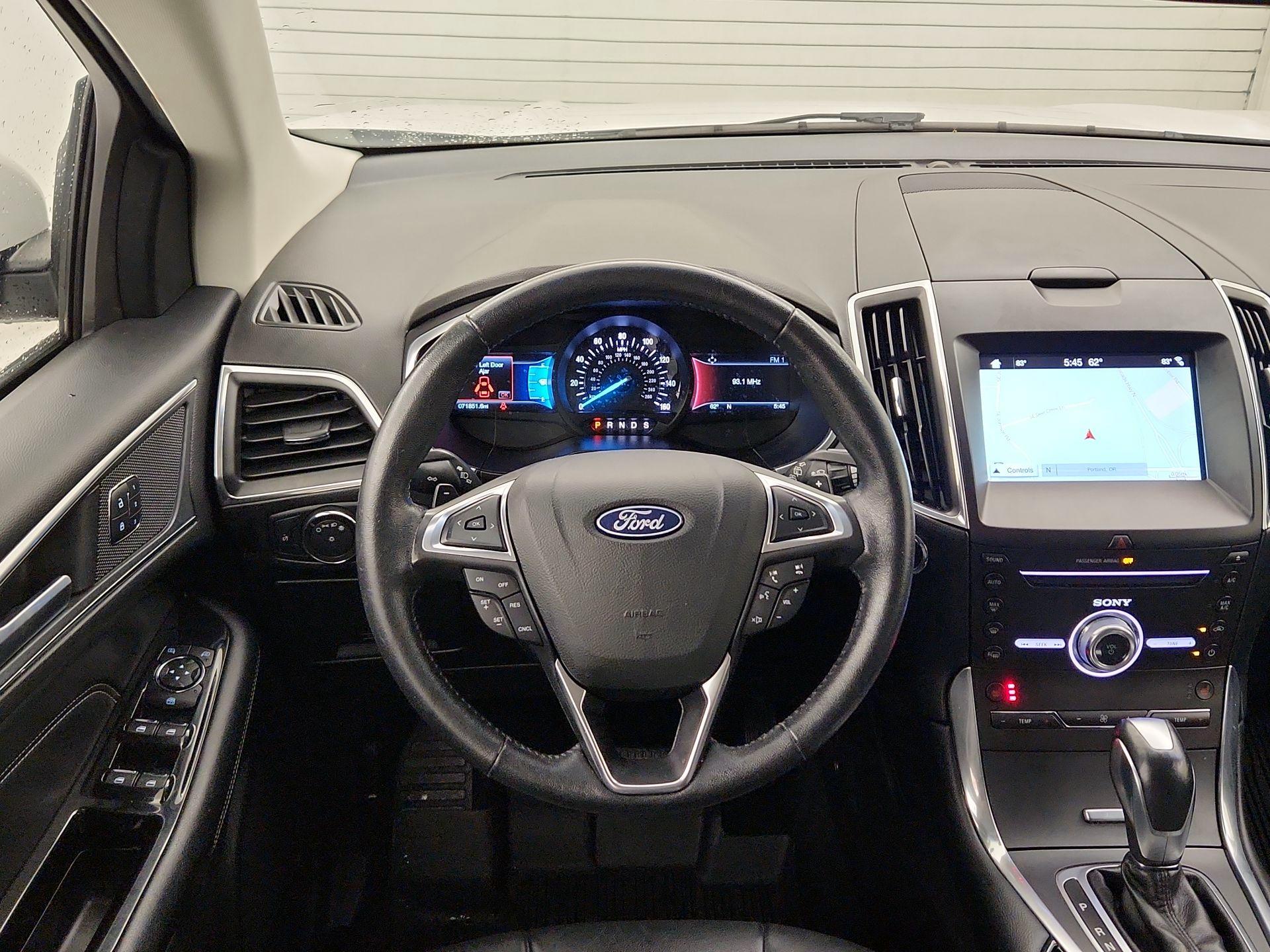 Thumbnail: 2018 Ford Edge - 10