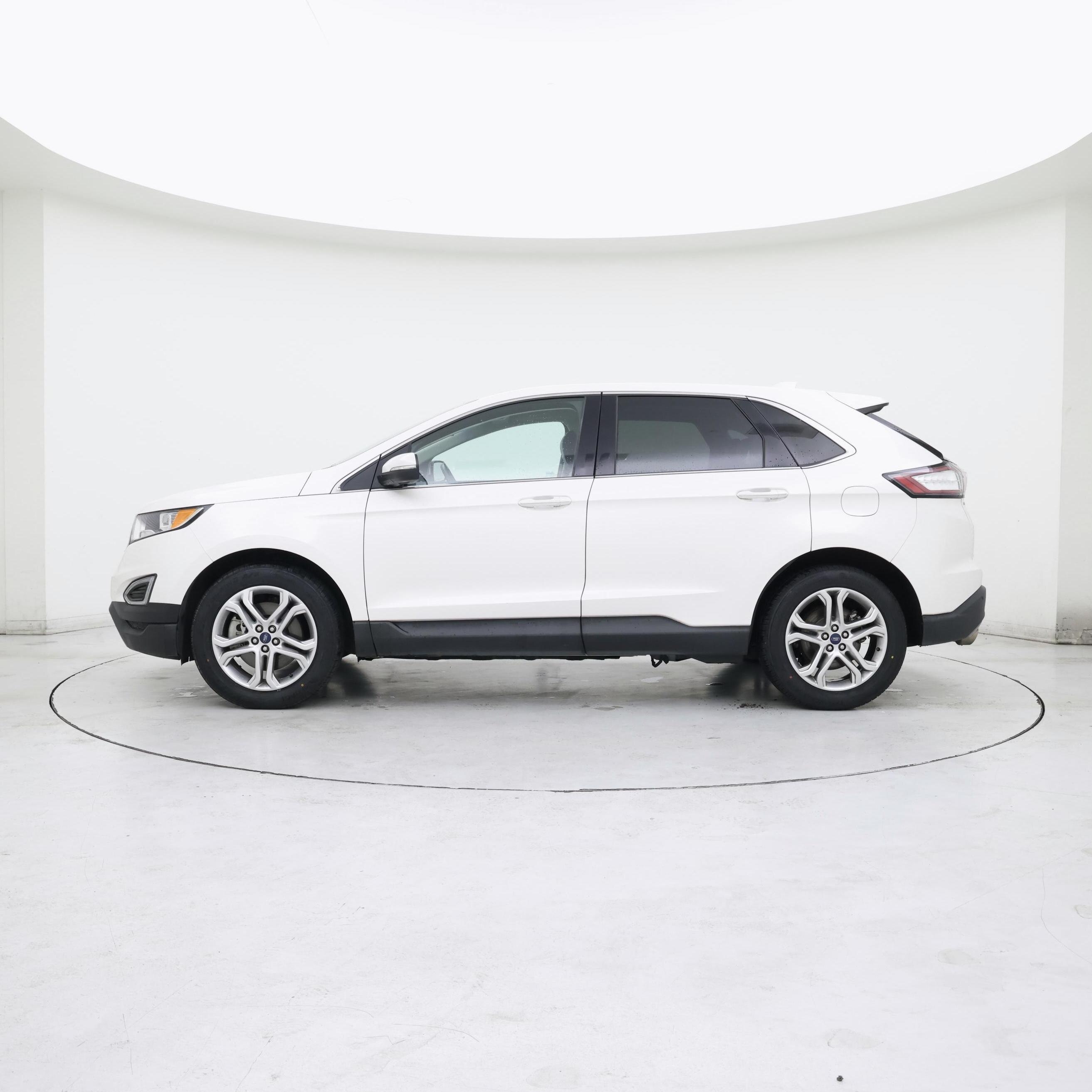 Thumbnail: 2018 Ford Edge - 3